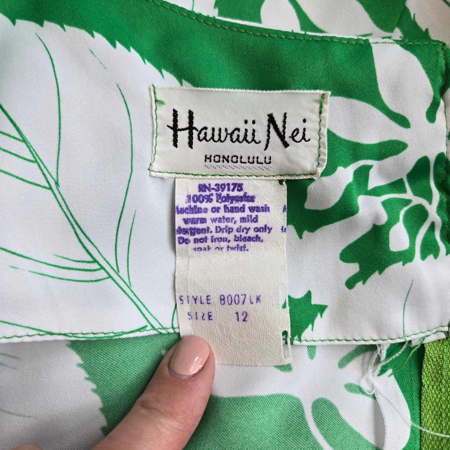 Hawaii Nei Honolulu Vintage 1960s Green and White Maxi Dress