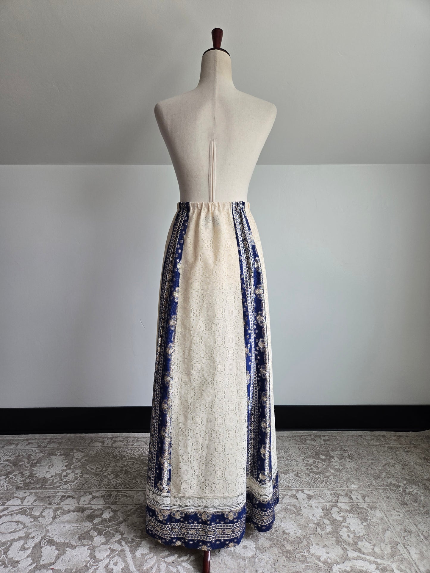 Tumbleweeds from the West 1970s Vintage Lace Maxi Skirt - W25-33"