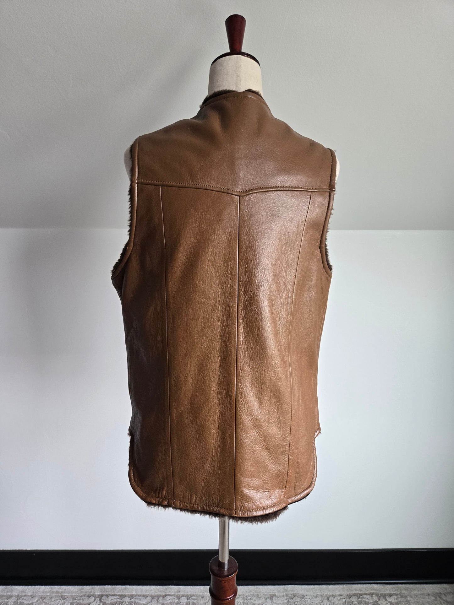 Vintage 1960s Deerskin Leather Shearling Lined Vest - M/L