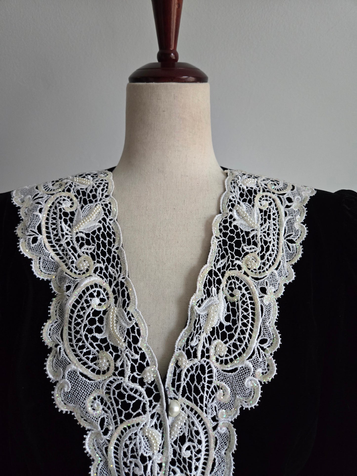 Black Velvet Blazer with Lace and Pearls - Medium/Large