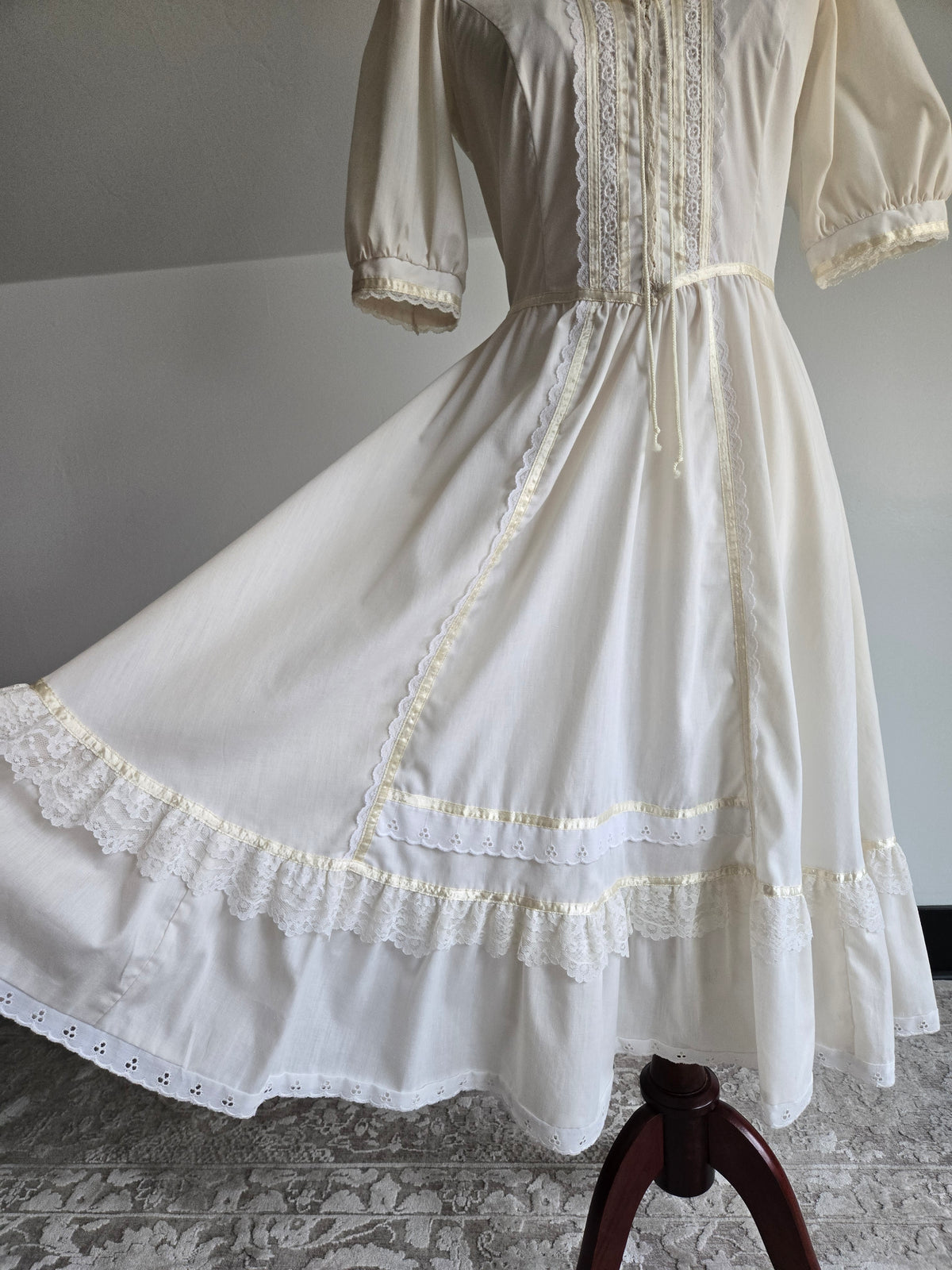 Vintage Gunne Sax by Jessica San Fransisco Cotton Prairie Dress - S/M