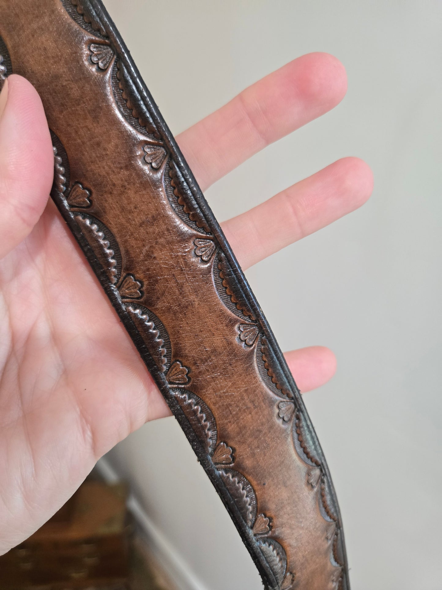 Brown Tooled Genuine Leather Western Belt - W30-33"