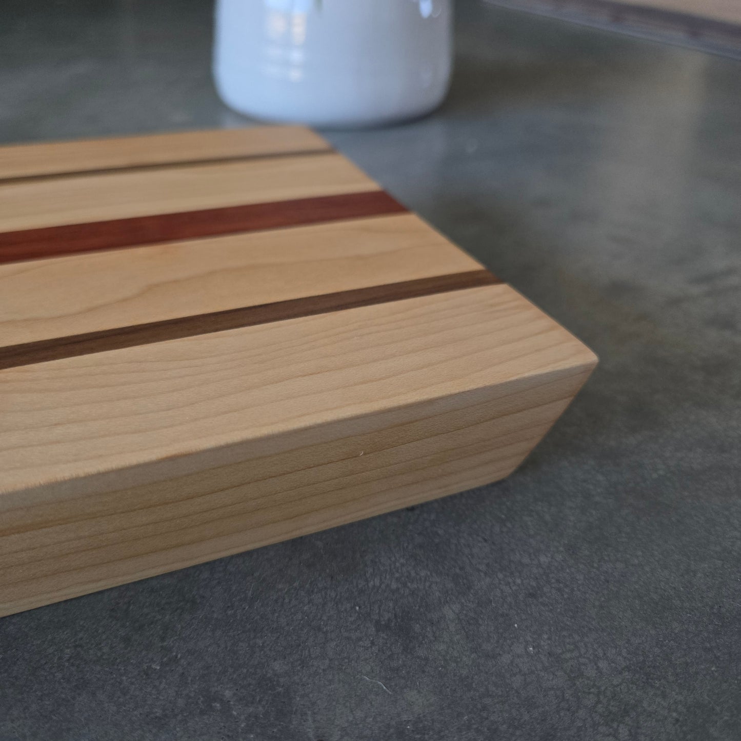 The Long Cutting Board