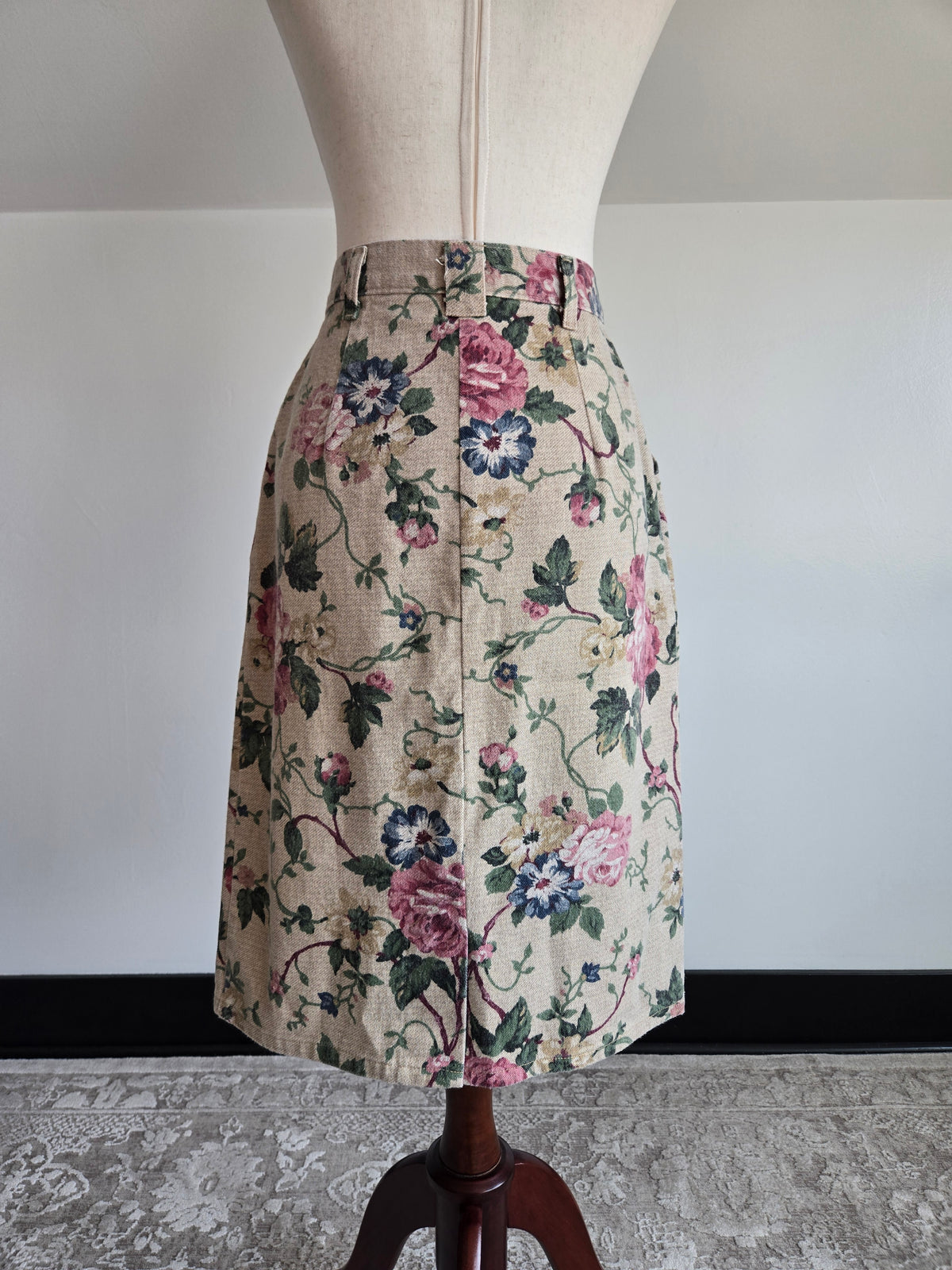 Vivaldi Vintage Cotton Floral Denim Skirt - W28