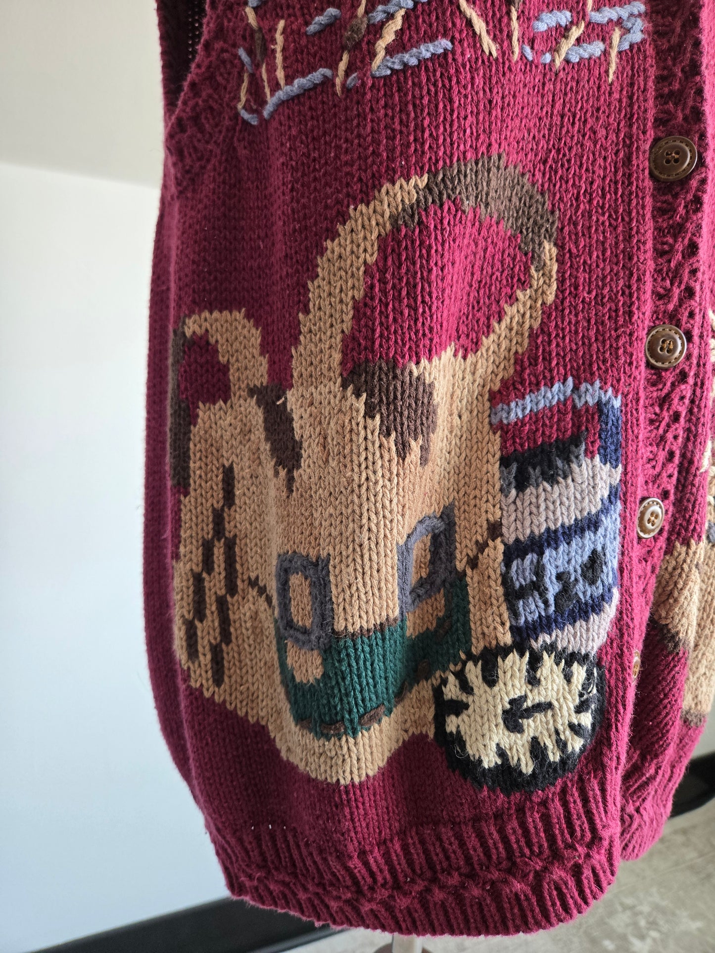 Cabela's Vintage Cotton Hand Knit Outdoors Vest - large