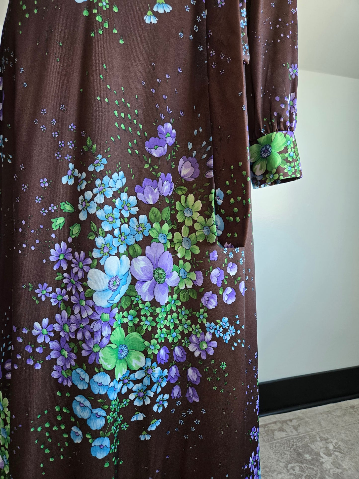 Royalty Dallas Vintage 70s Brown Floral Maxi Dress - L/XL