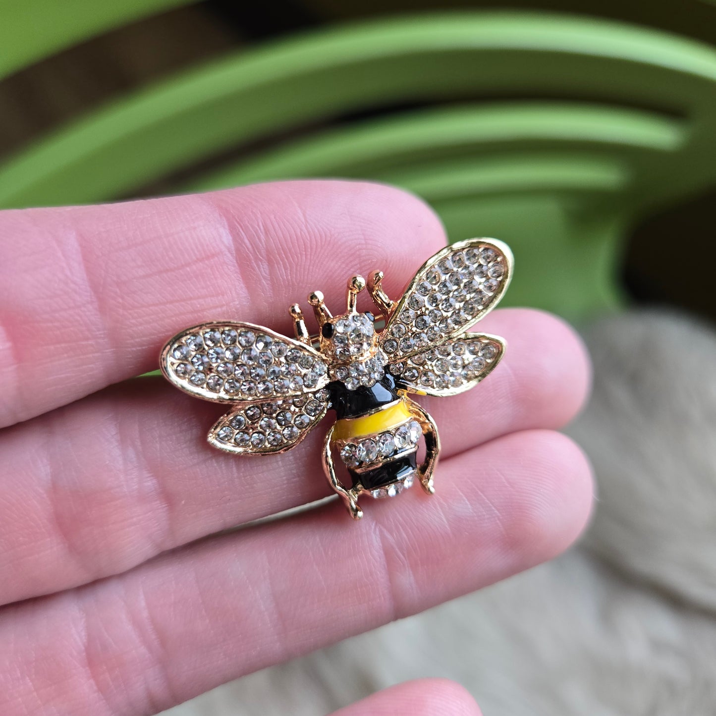 Vintage Bee Brooch