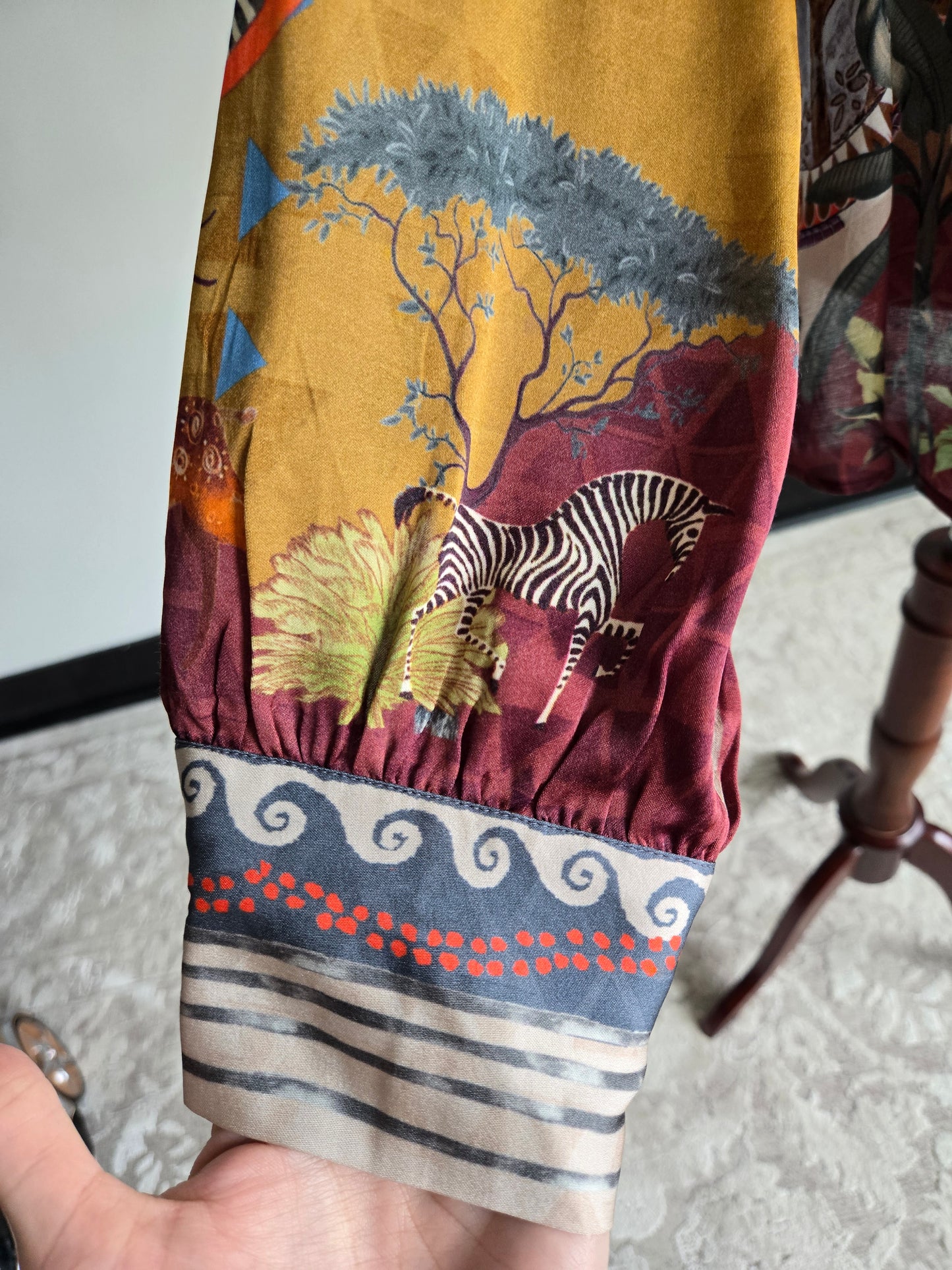 Ranna Gill Travel Print Luxury Resort Wear Blouse - Large