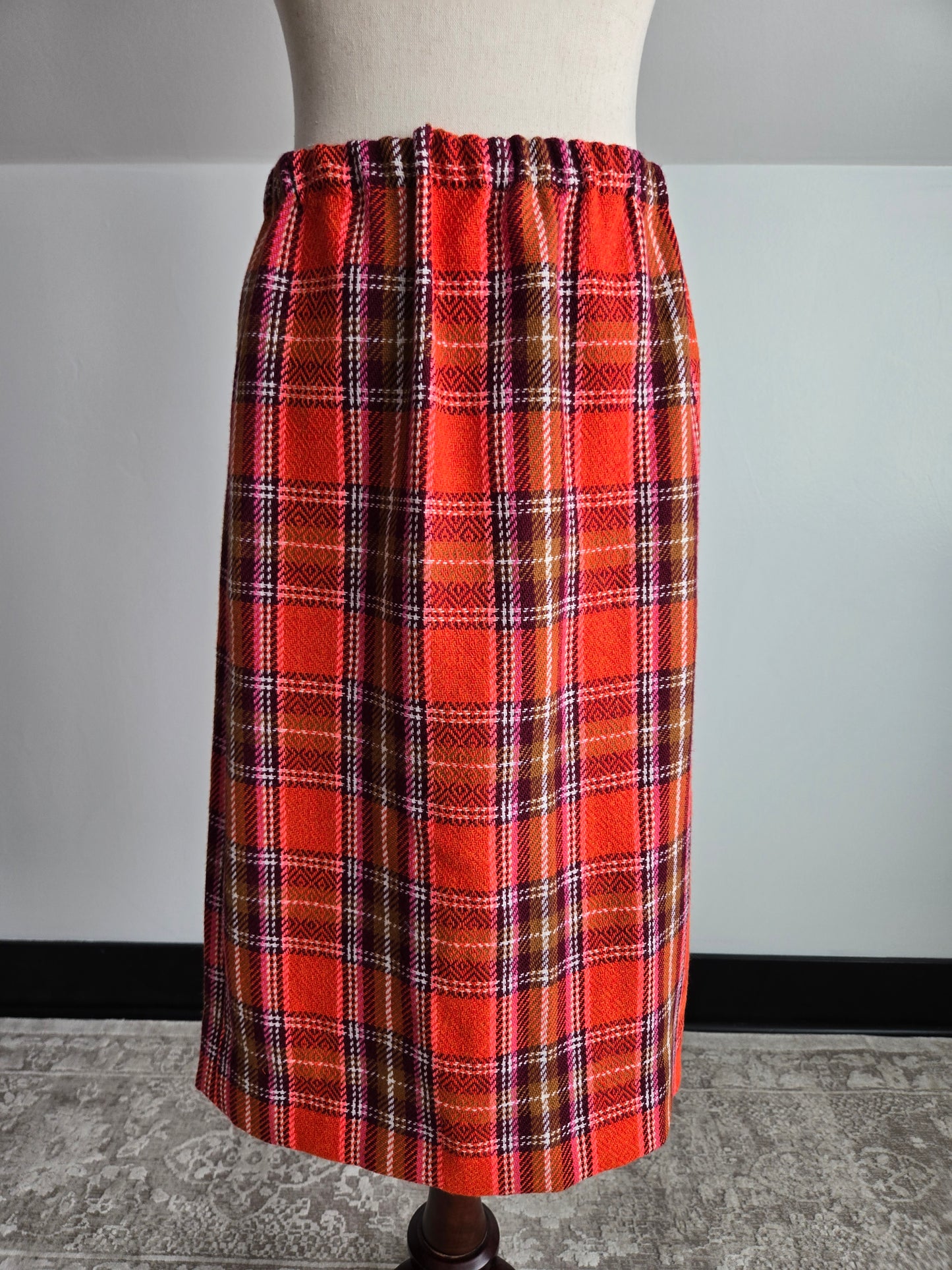 Vintage 70s Polyknit Plaid Skirt - W28-34"