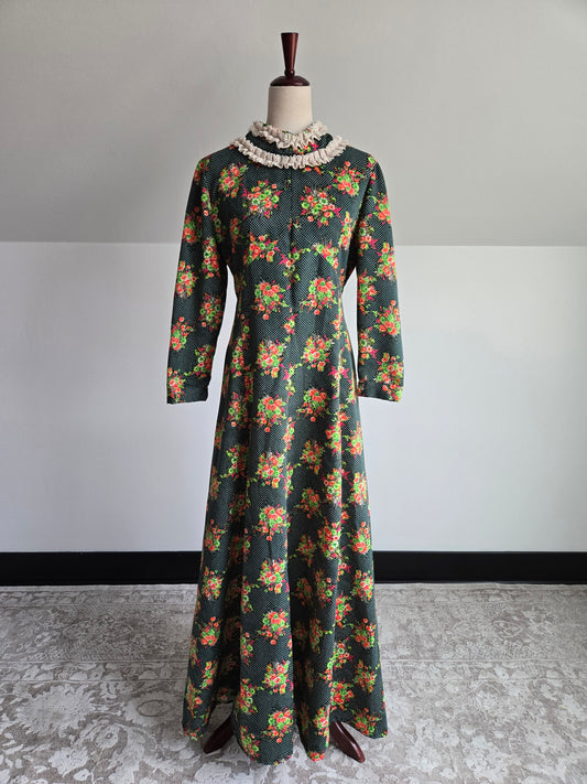 Vintage 1970s Green Floral Flower Power and Lace Maxi Dress - Medium