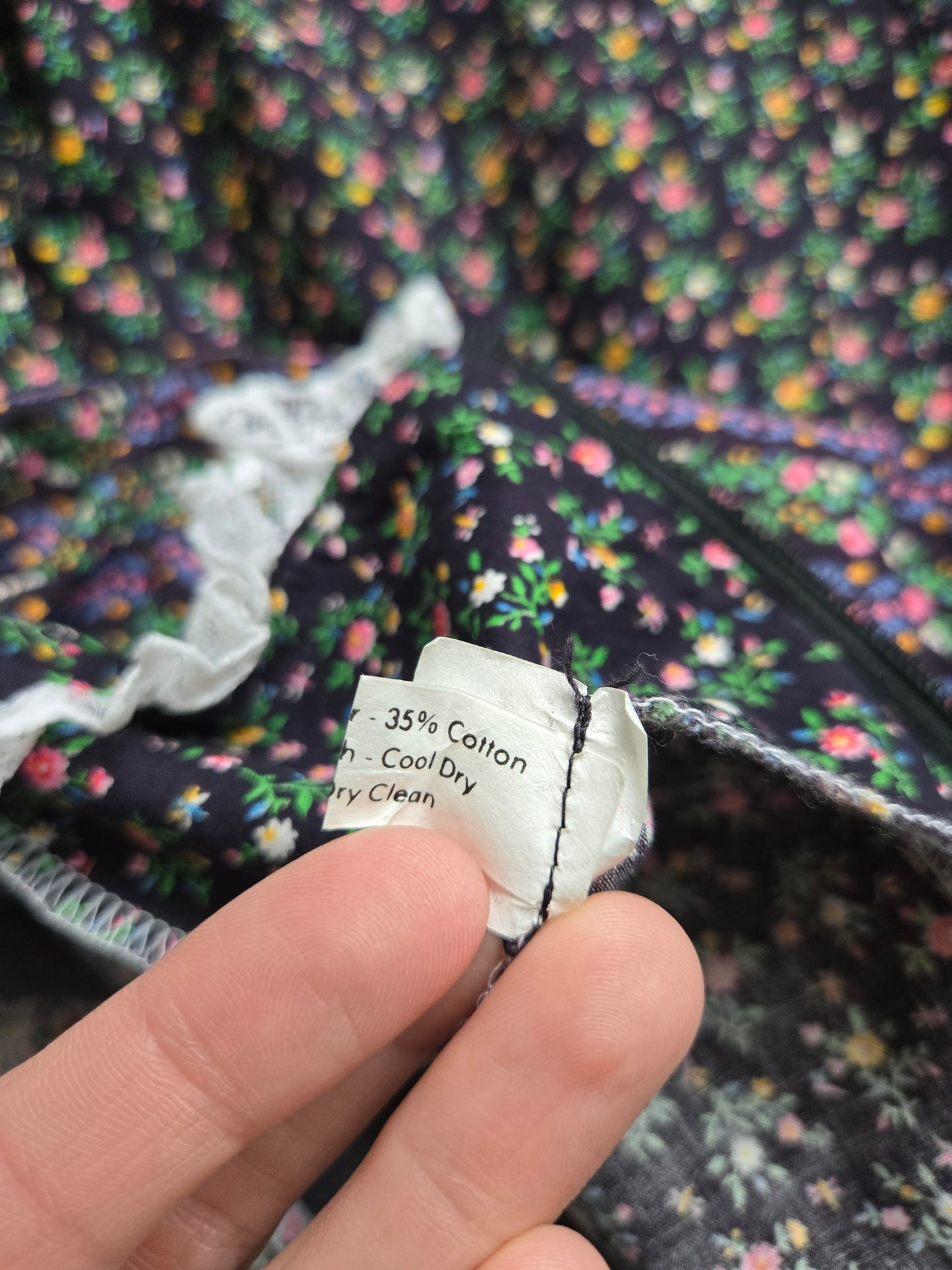 Petite Fashions Vintage 60s Velvet and Floral Prairie Dress - XS