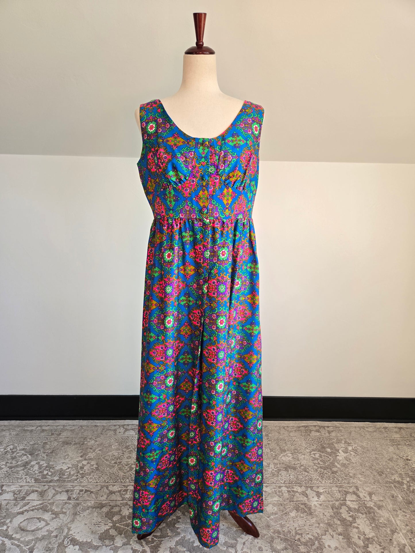 Shop Suey Hawaii Acrylic Barkcloth Dayglo Print Dress - S/M