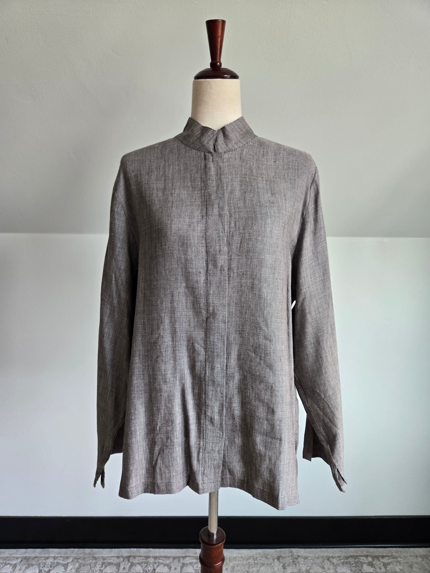Spiegel Linen Blend Top - Large