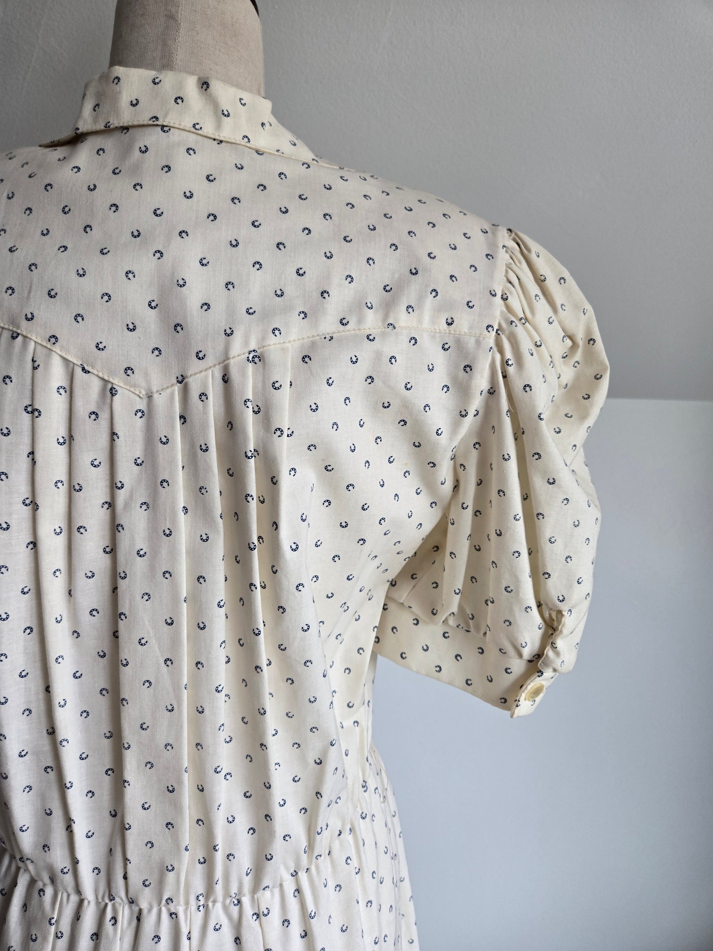 Trego's Westwear Vintage Cotton Dress with Horseshoe Print - Large