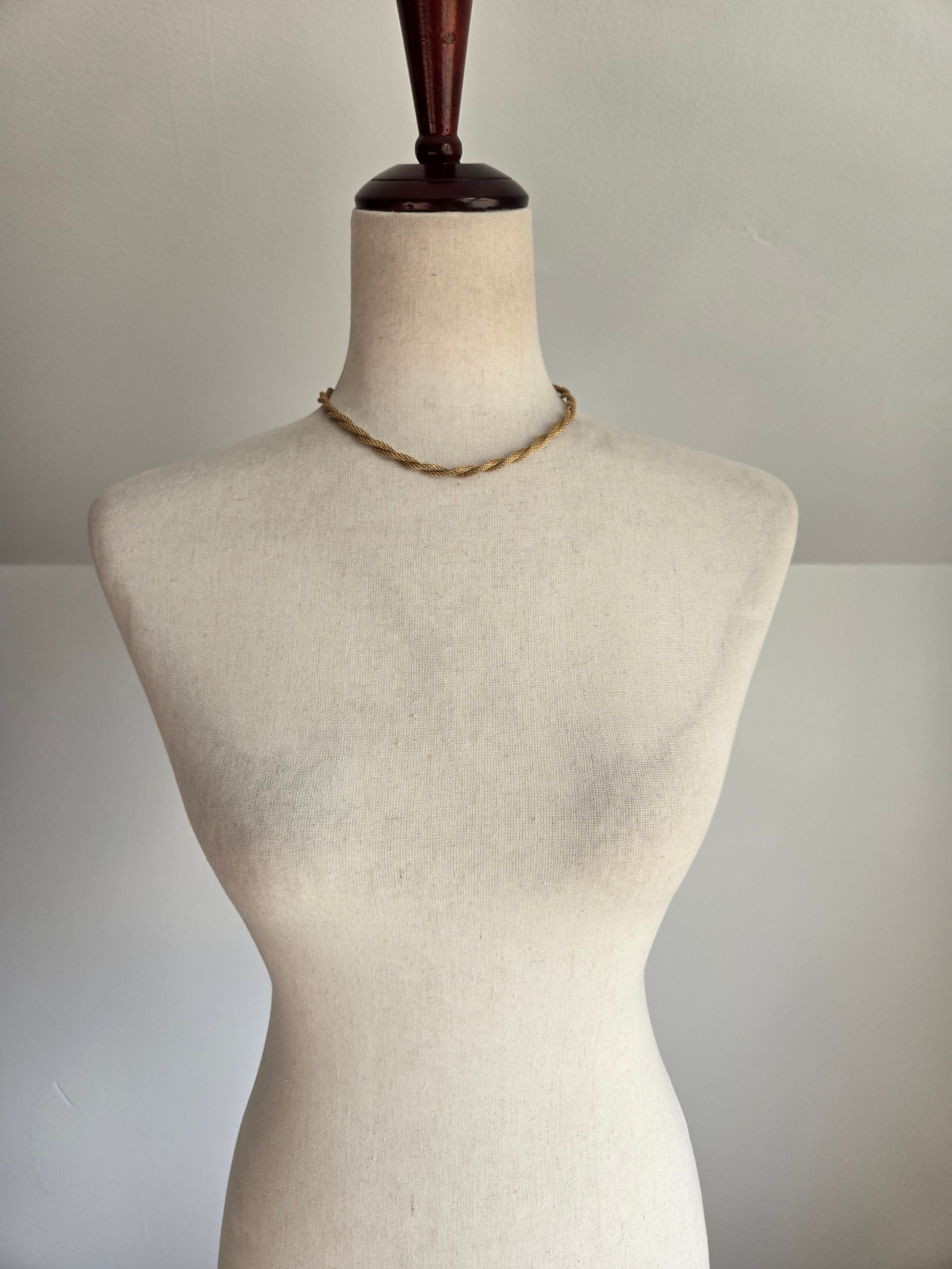 Sarah Coventry Vintage Gold Twisted Necklace