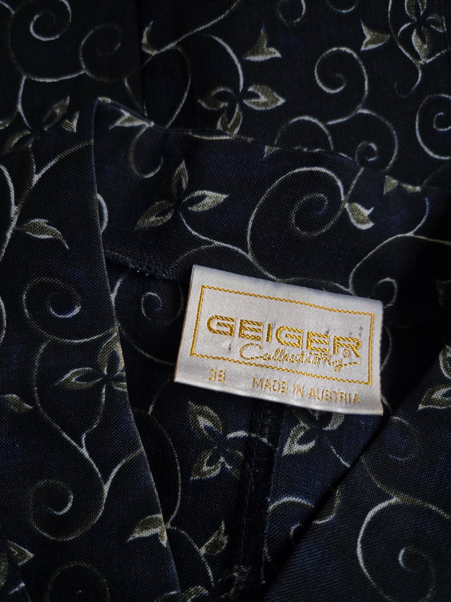 Geiger Made in Austria Lightweight Wool Blouse - EU 38 / Medium