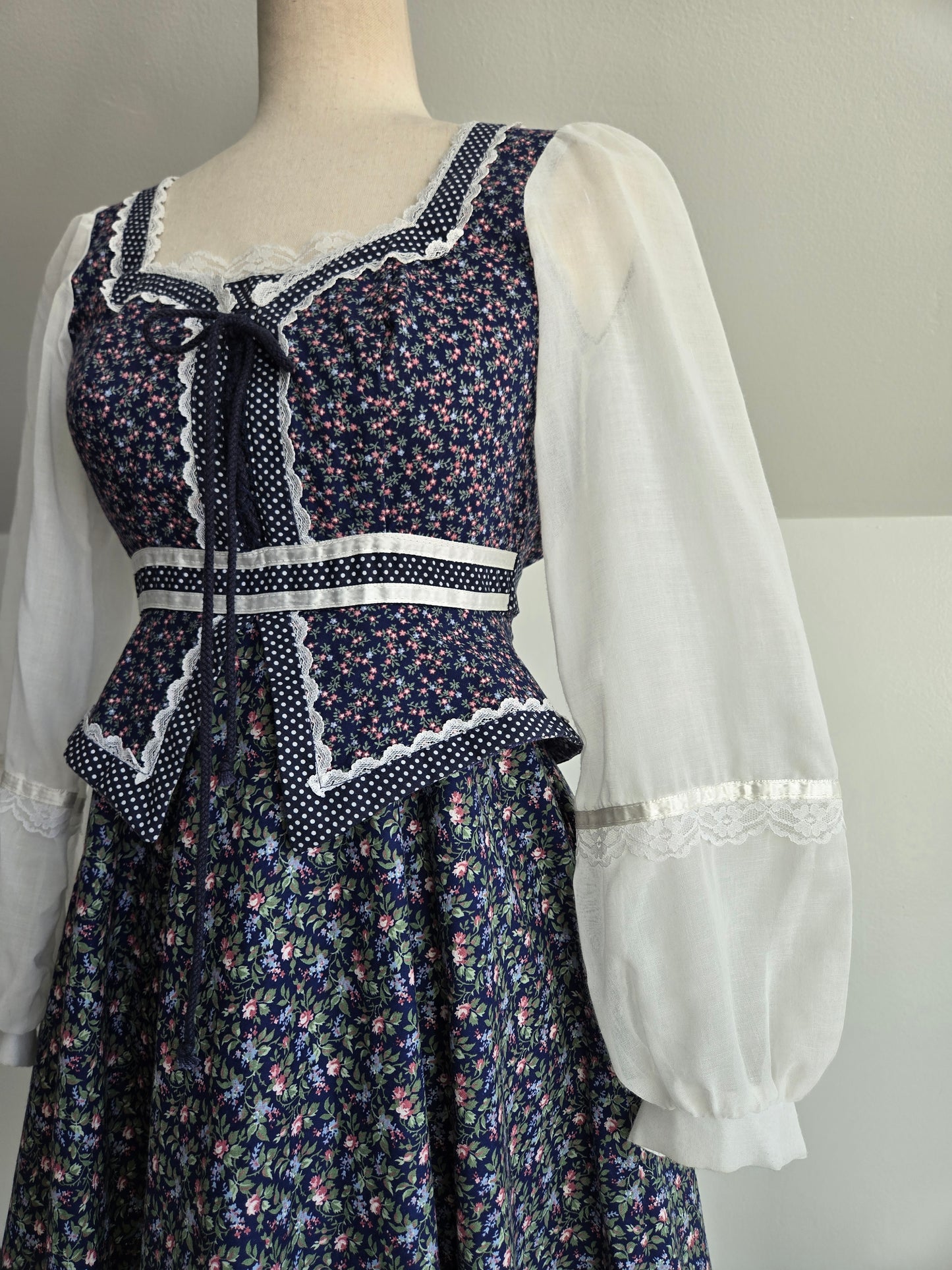 Gold Label Gunne Sax by Jessica San Fransisco Vintage 70s Calico Prairie Dress - XS