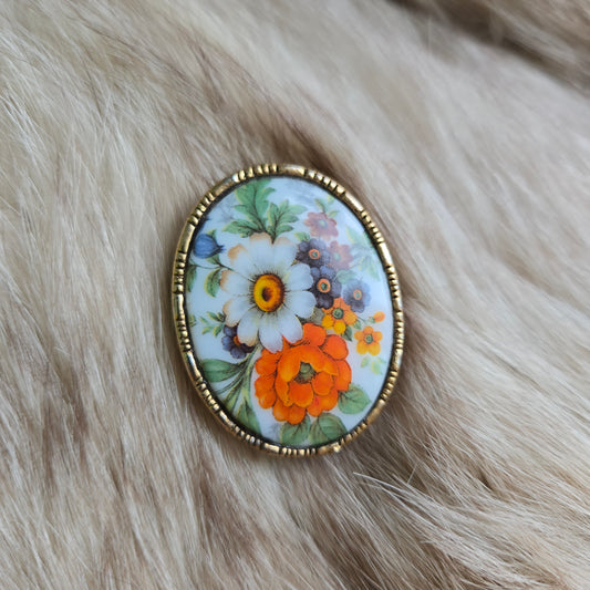 Vintage Floral Printed Cameo Style Porcelain Brooch