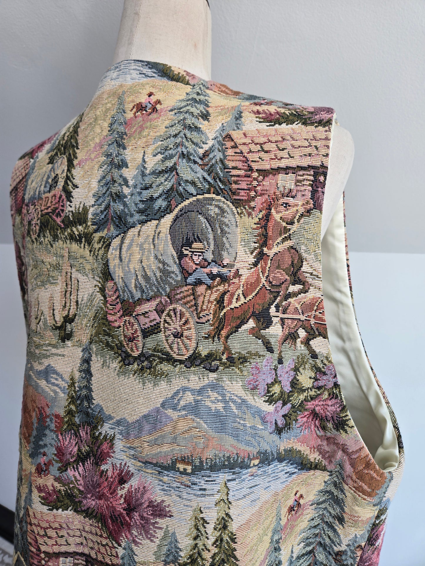 Dion Western Tapestry Vest - XL/2XL