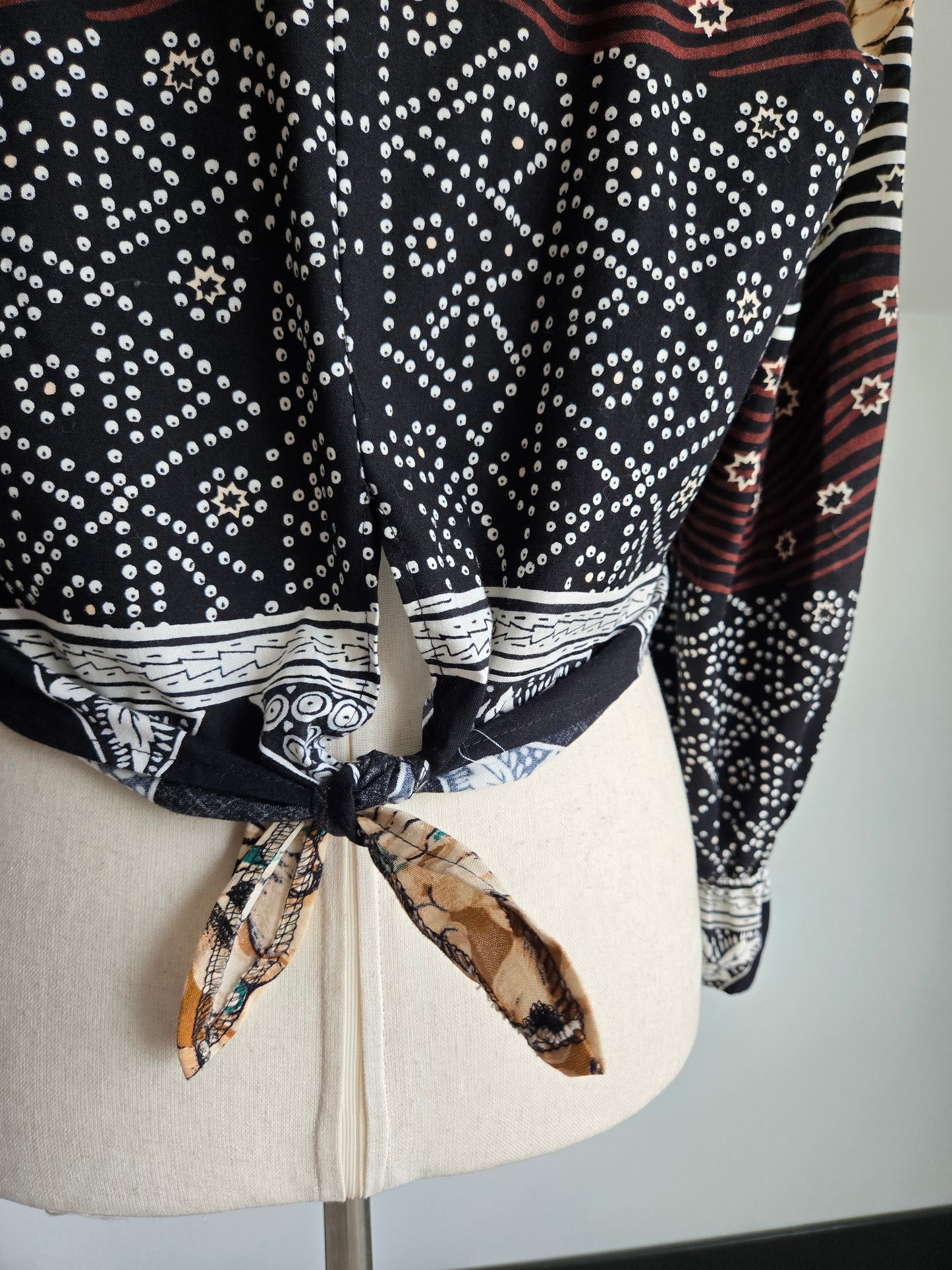 Circle T Roughrider Vintage Western Cropped Blouse - Large