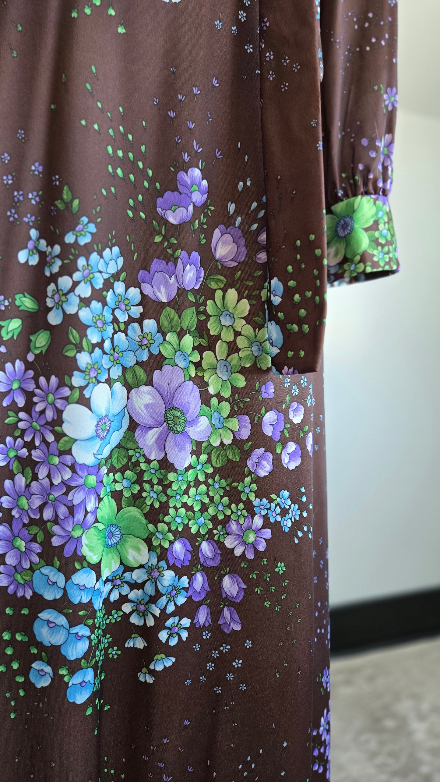 Royalty Dallas Vintage 70s Brown Floral Maxi Dress - L/XL