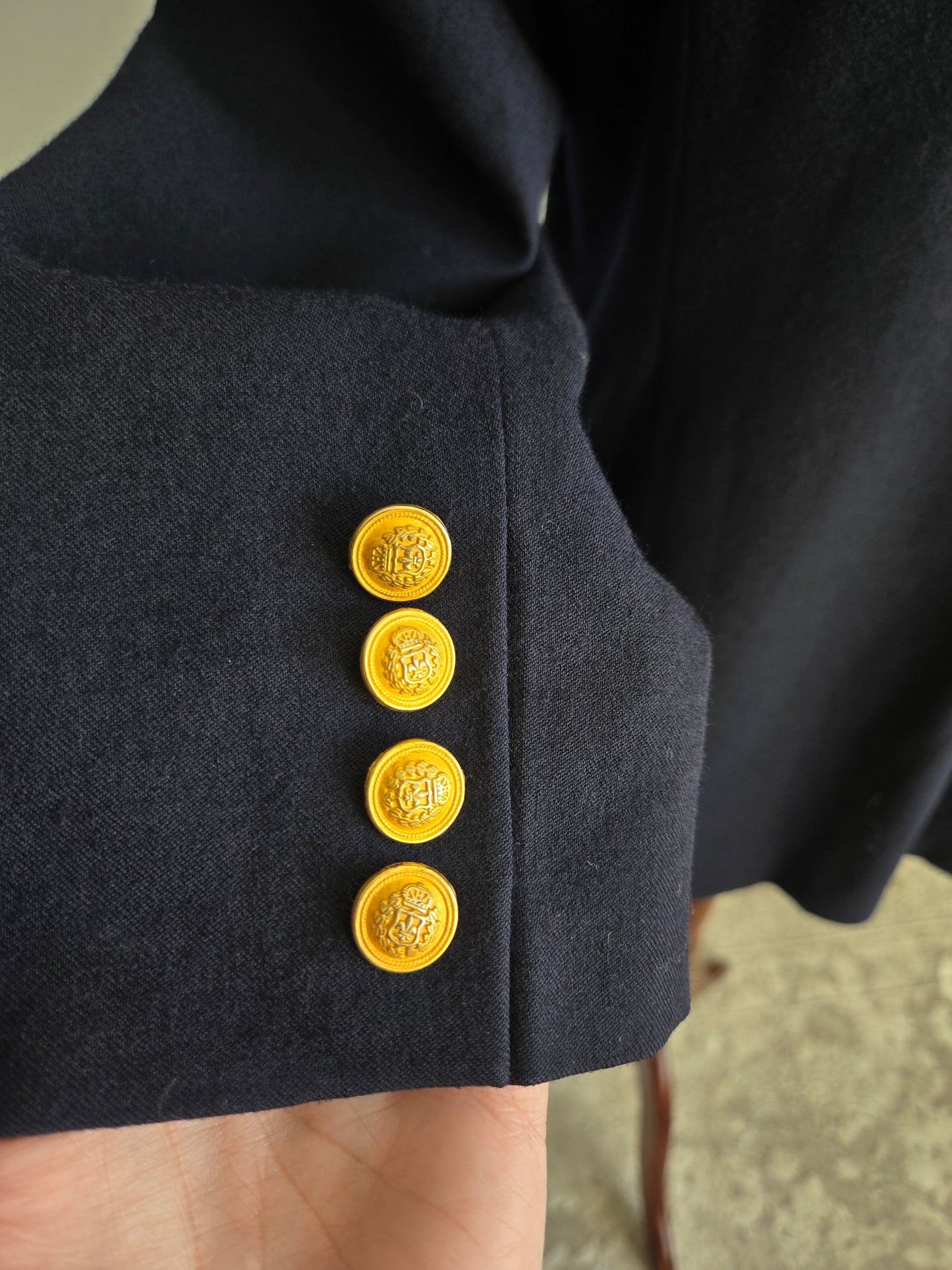 Embassy Row Vintage Pure Wool Navy Blazer with 3D Crest - Large