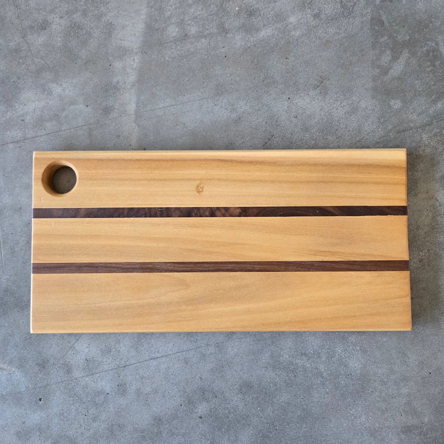 Wine Caddy and Cutting Board 4