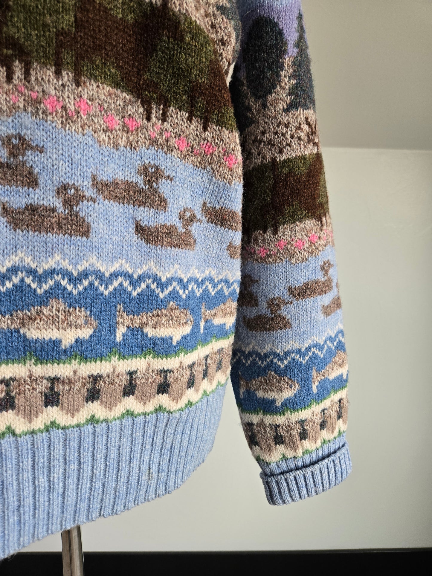 Orvis Vintage Outdoor Scene Wool Sweater - Medium