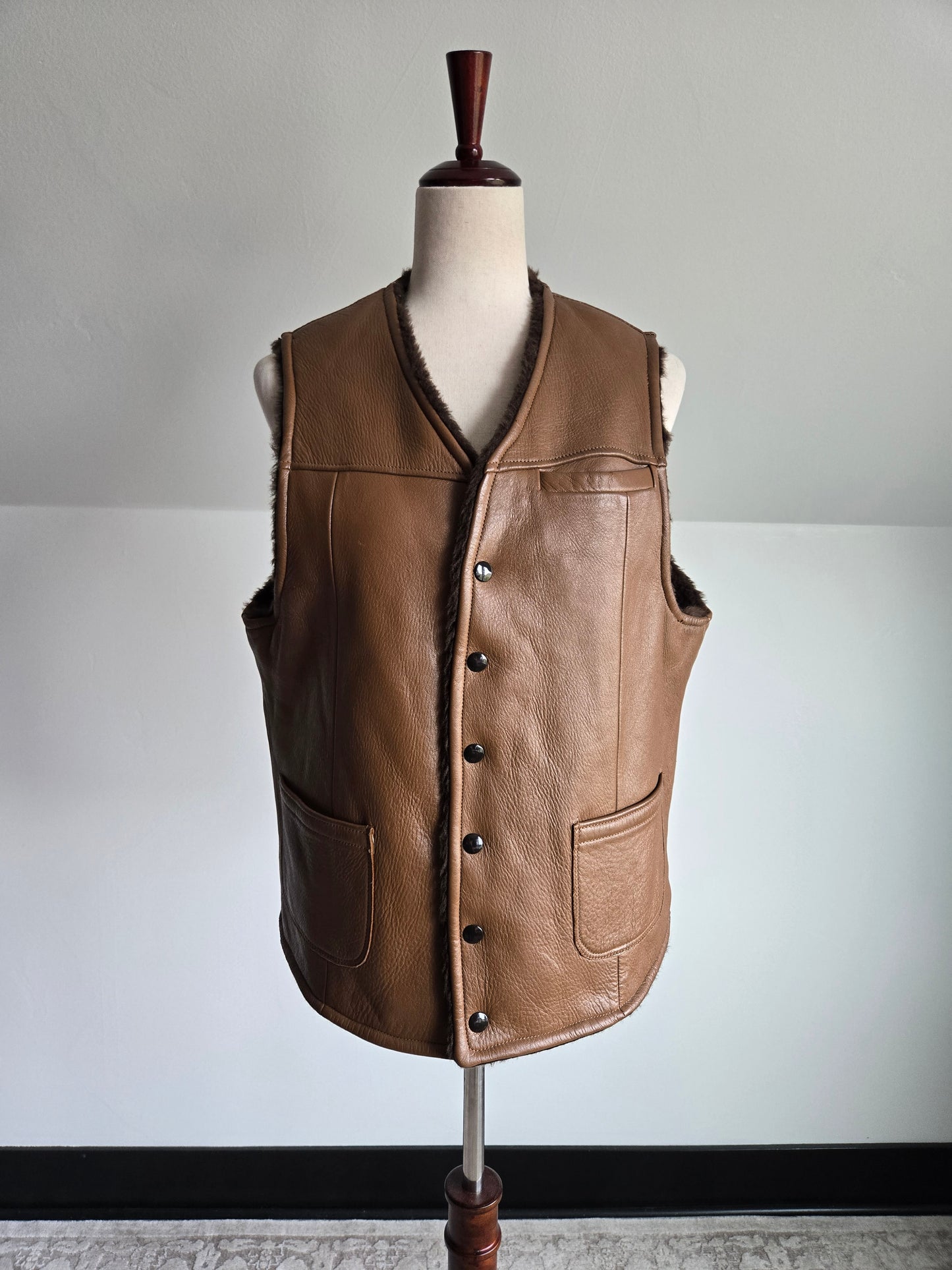 Vintage 1960s Deerskin Leather Shearling Lined Vest - M/L