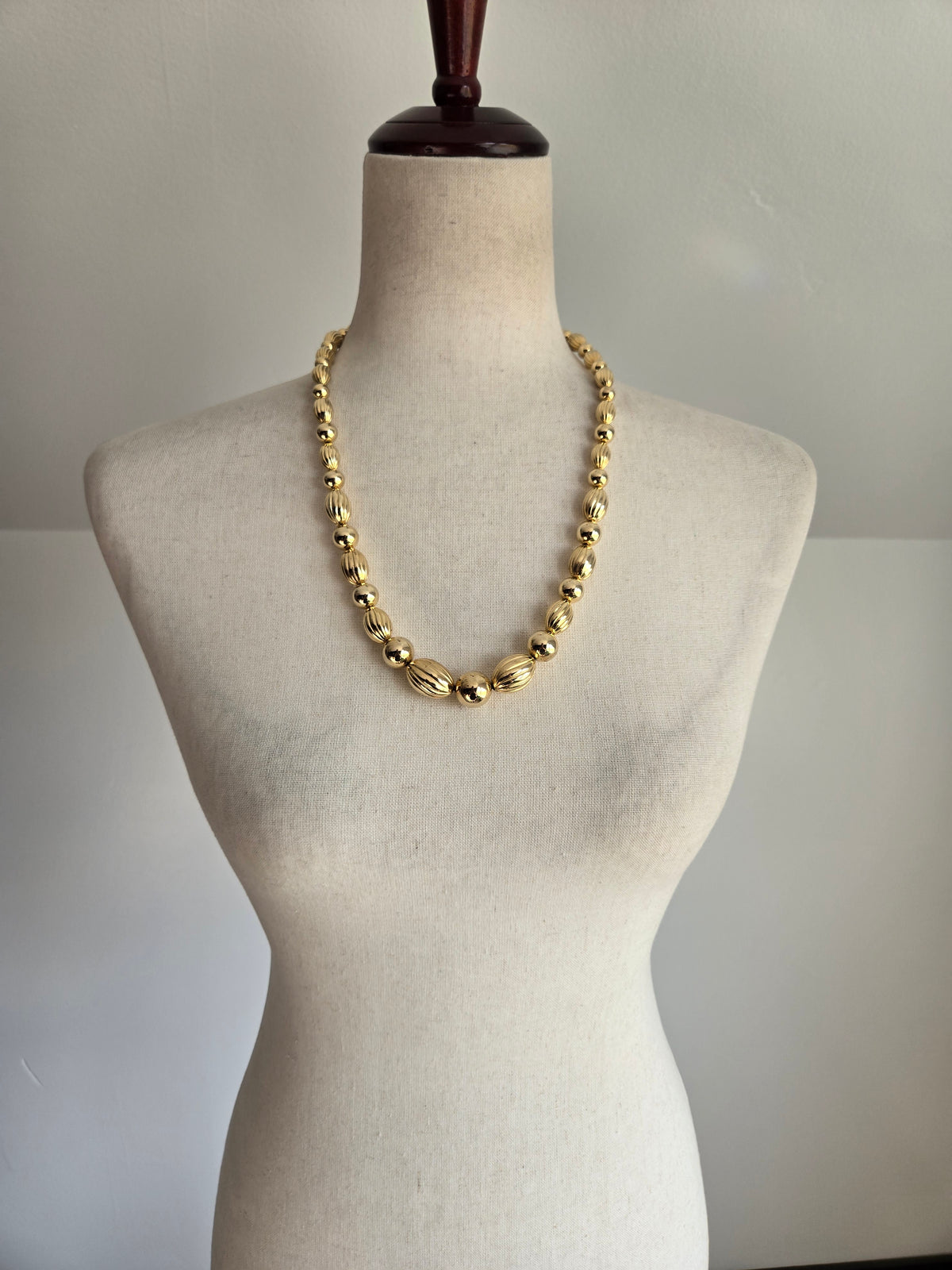 Vintage 14K Gold Plated Graduated Bead Necklace