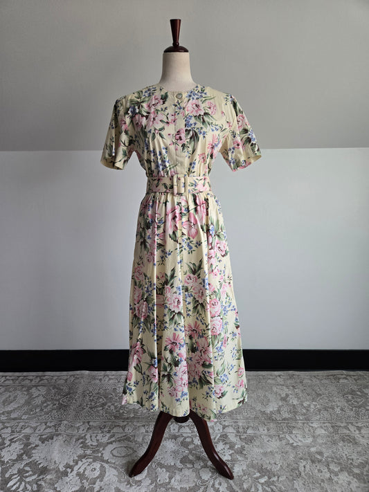 All Week Long 80s Cotton Floral Dress - medium