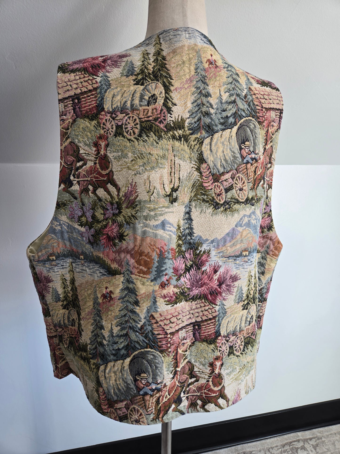 Dion Western Tapestry Vest - XL/2XL