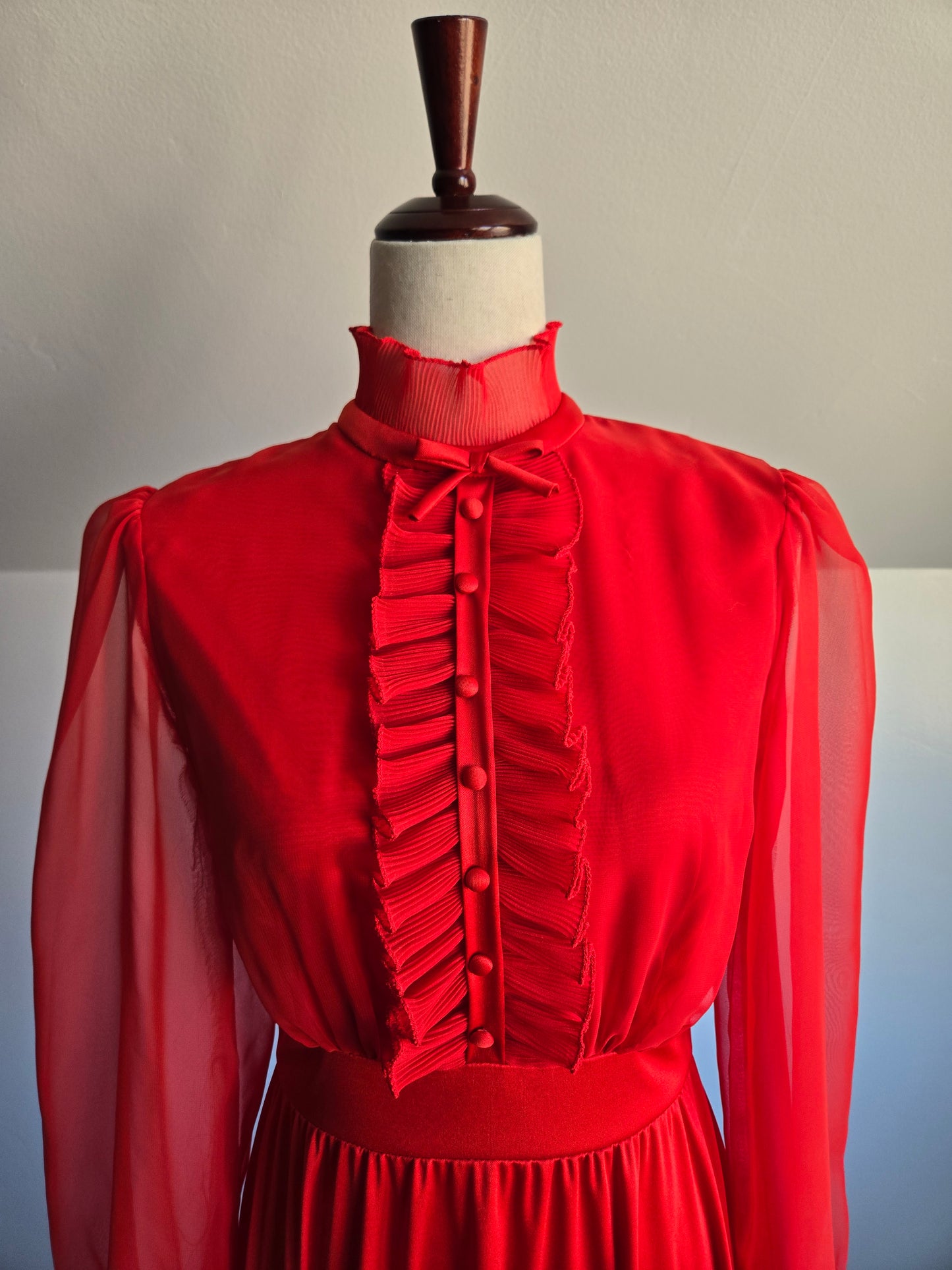 Vintage 1970s Red Dress with Ruffle Front Detail - small
