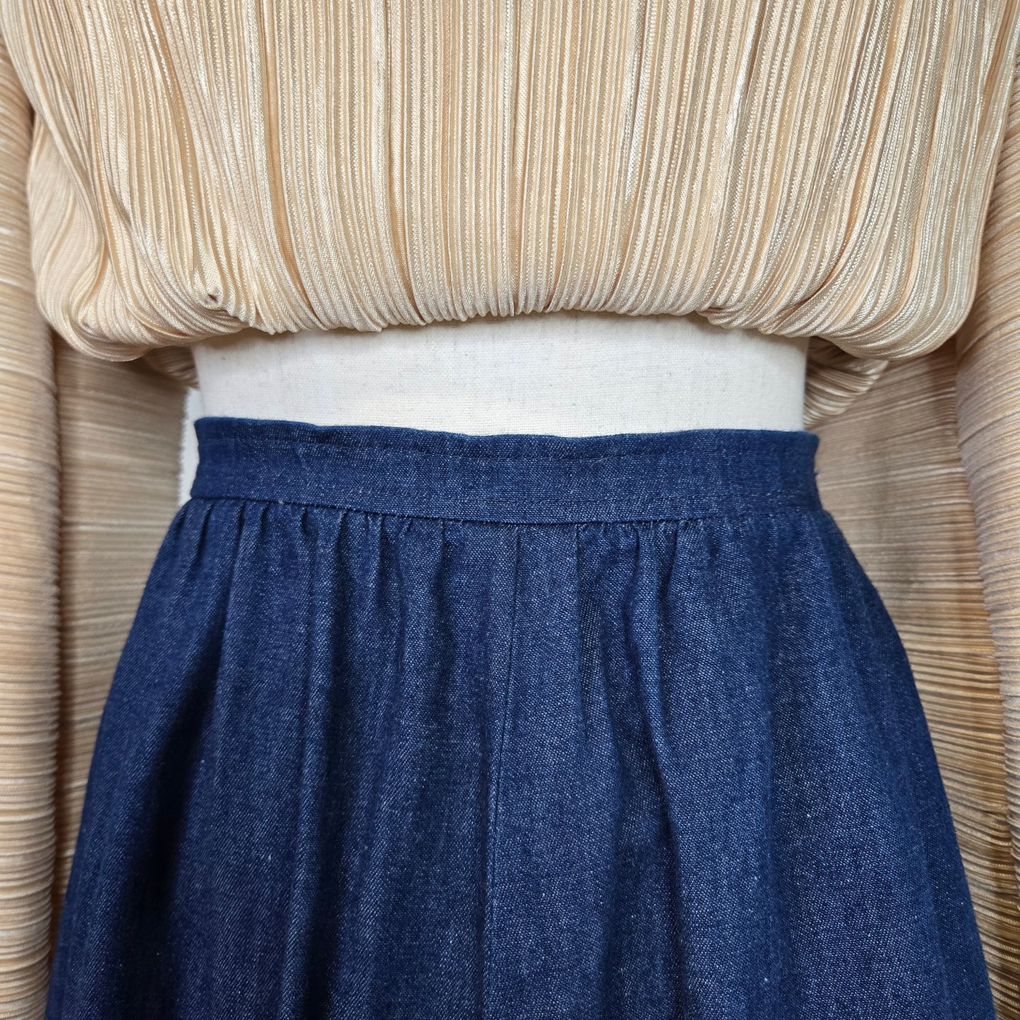 Garey Petites California Vintage Denim Tiered Ruffle Skirt - size 14