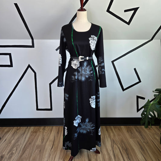 Lady Blair Vintage 1970s Black Goth Aesthetic Dress with White Upside Down Roses - Large/XL