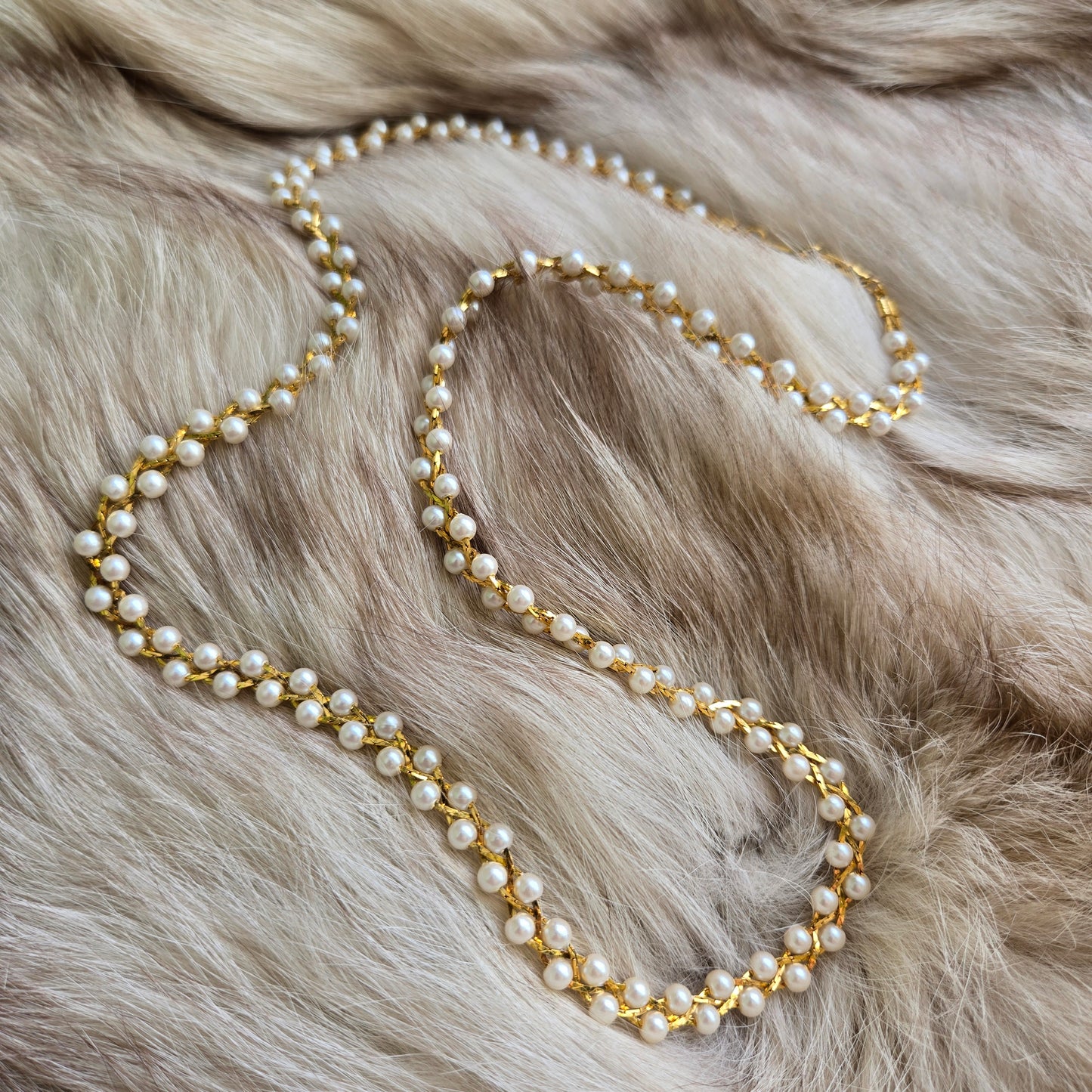 Vintage Gold and Pearls Braided Necklace