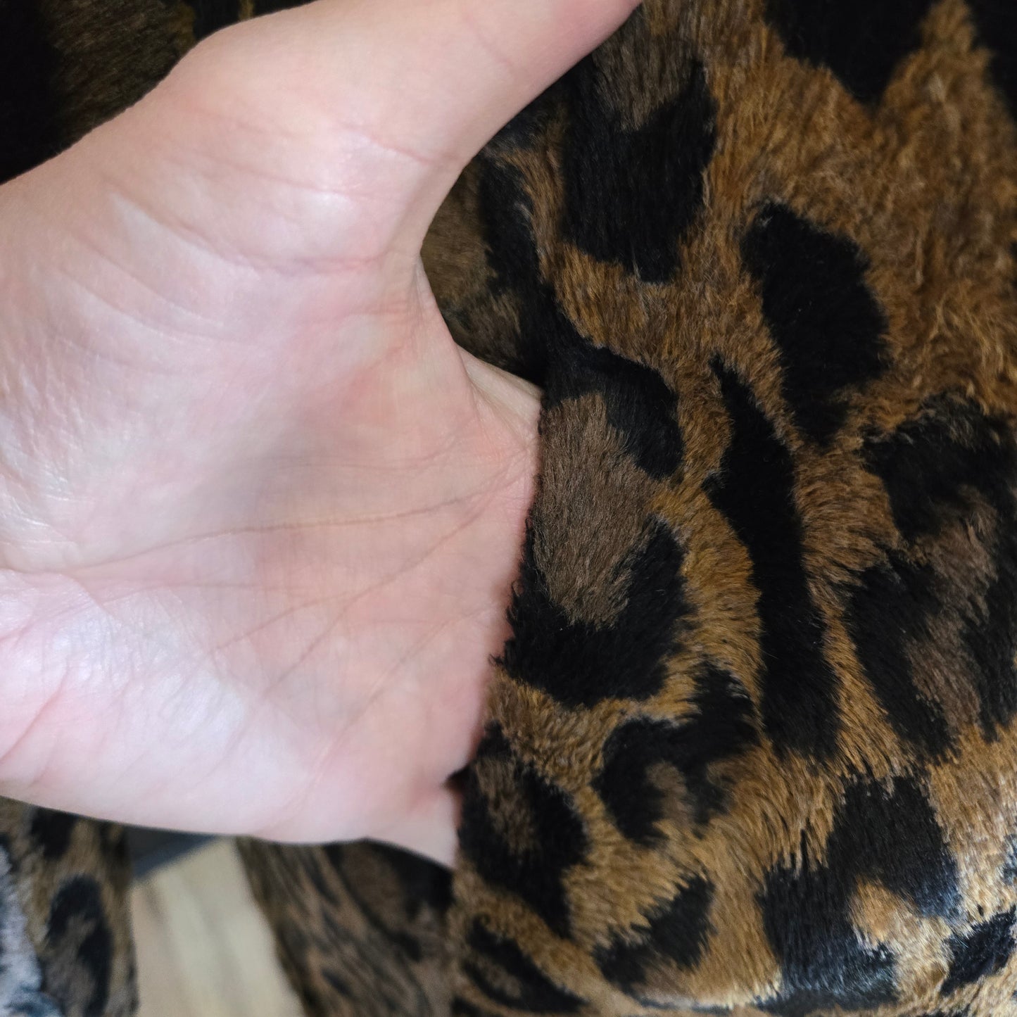 ISDA & CO Leopard Print Faux Fur Peacoat - Medium