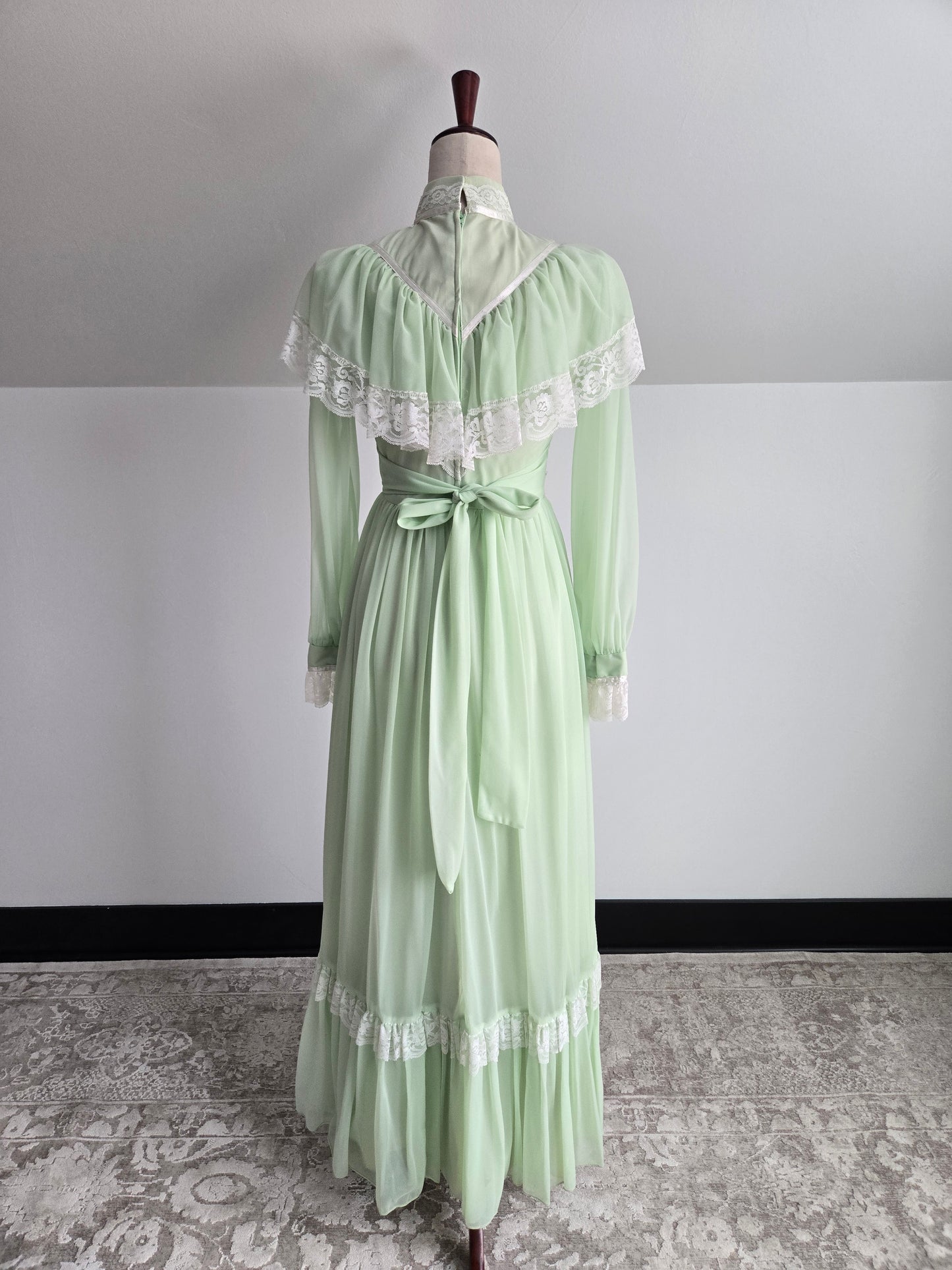 Vintage 1970s Union Made Lime Green Coquette Formal Dress - Small