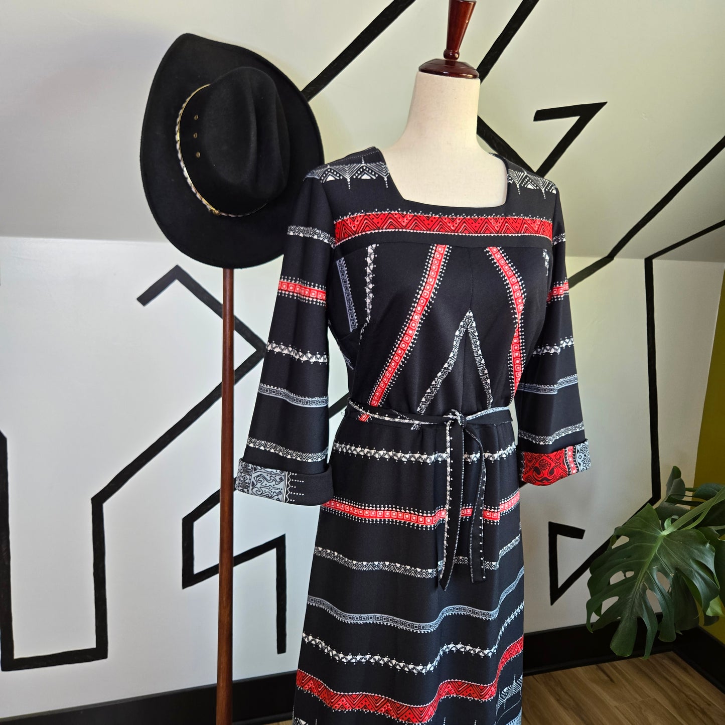 Black and Red Western Print Vintage 1970s Maxi Dress