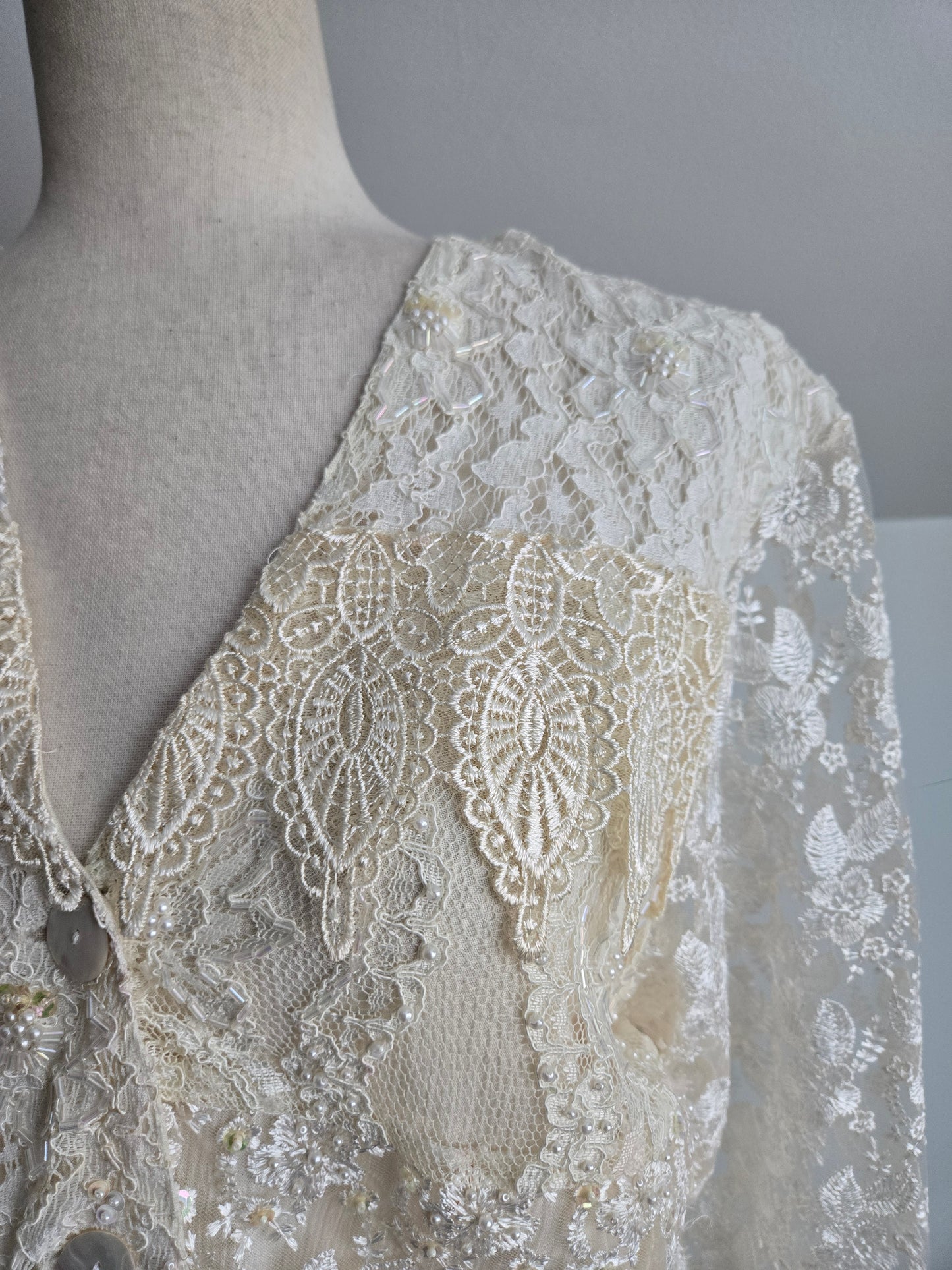 Surya Vintage White Lace Two Piece Pant Set - medium