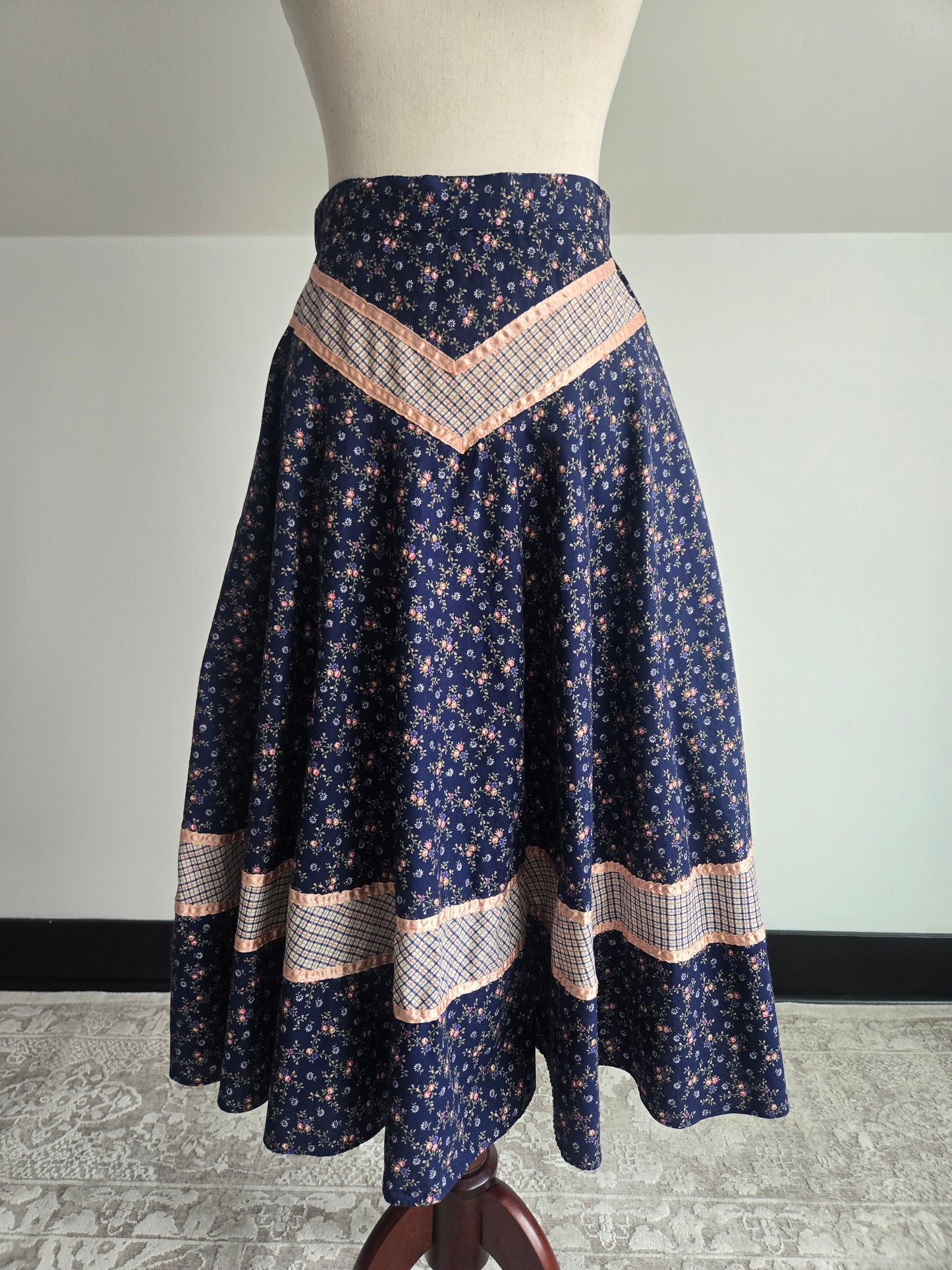 Jessica's Gunnies San Francisco Cotton Skirt - XS/S