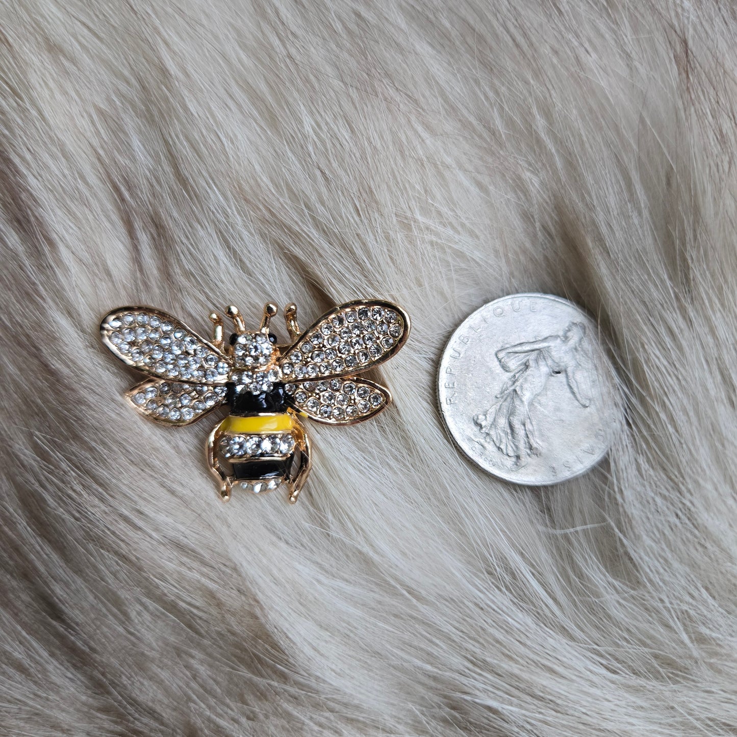 Vintage Bee Brooch