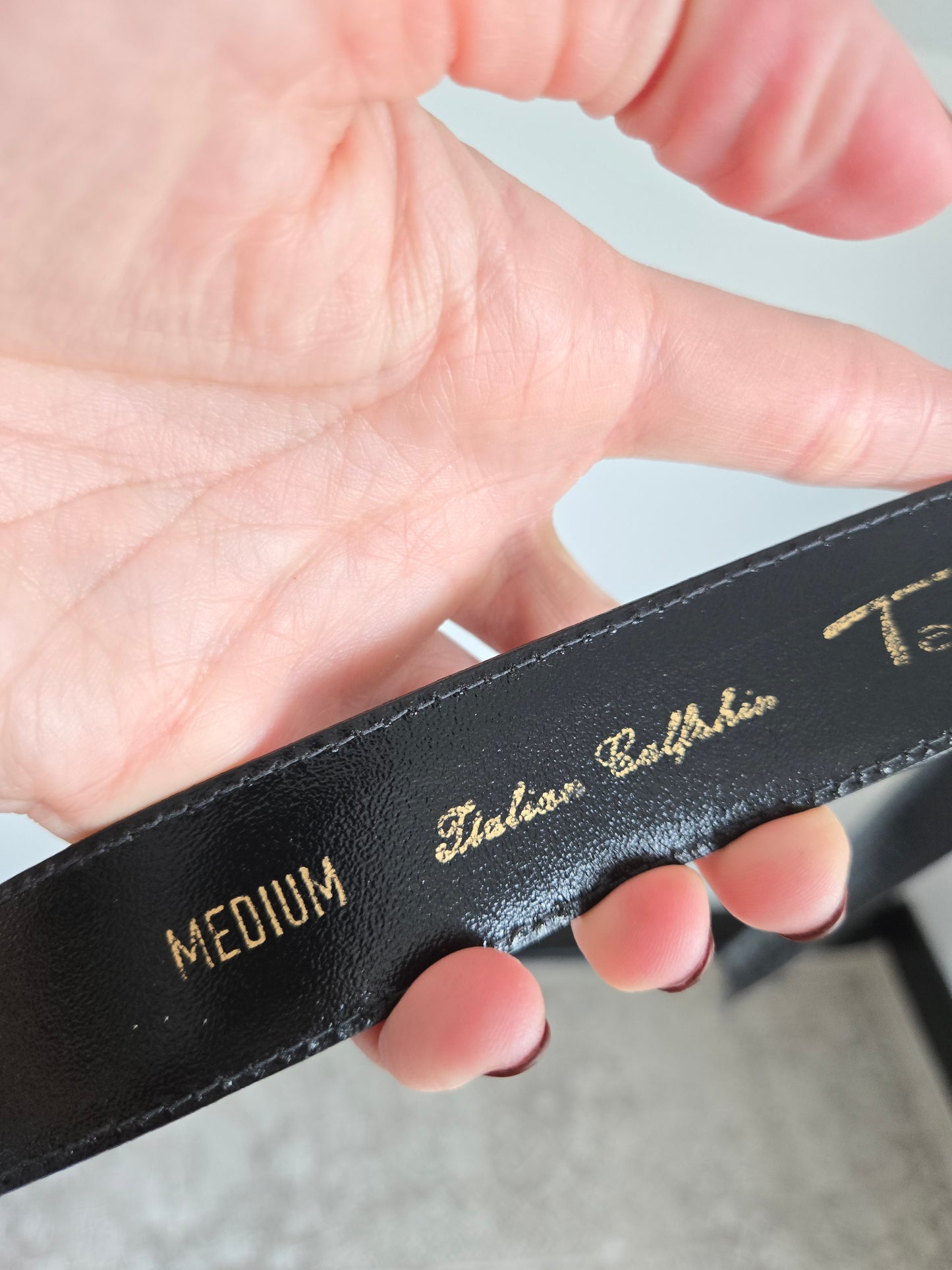 Vintage Talbots Italian Calfskin Belt with Gold Bamboo Buckle - W29-33"