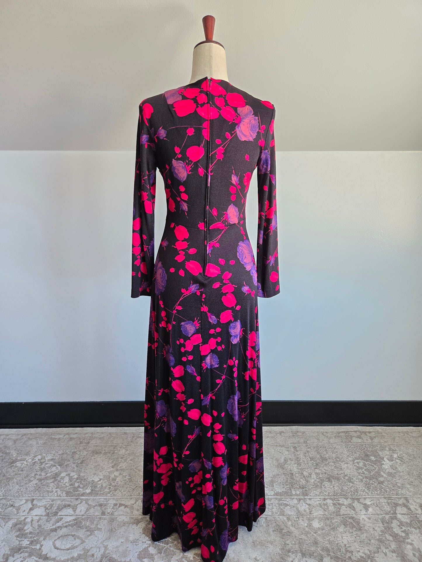 Vintage 70s Novelty Floral Print Maxi Dress - S/M/L