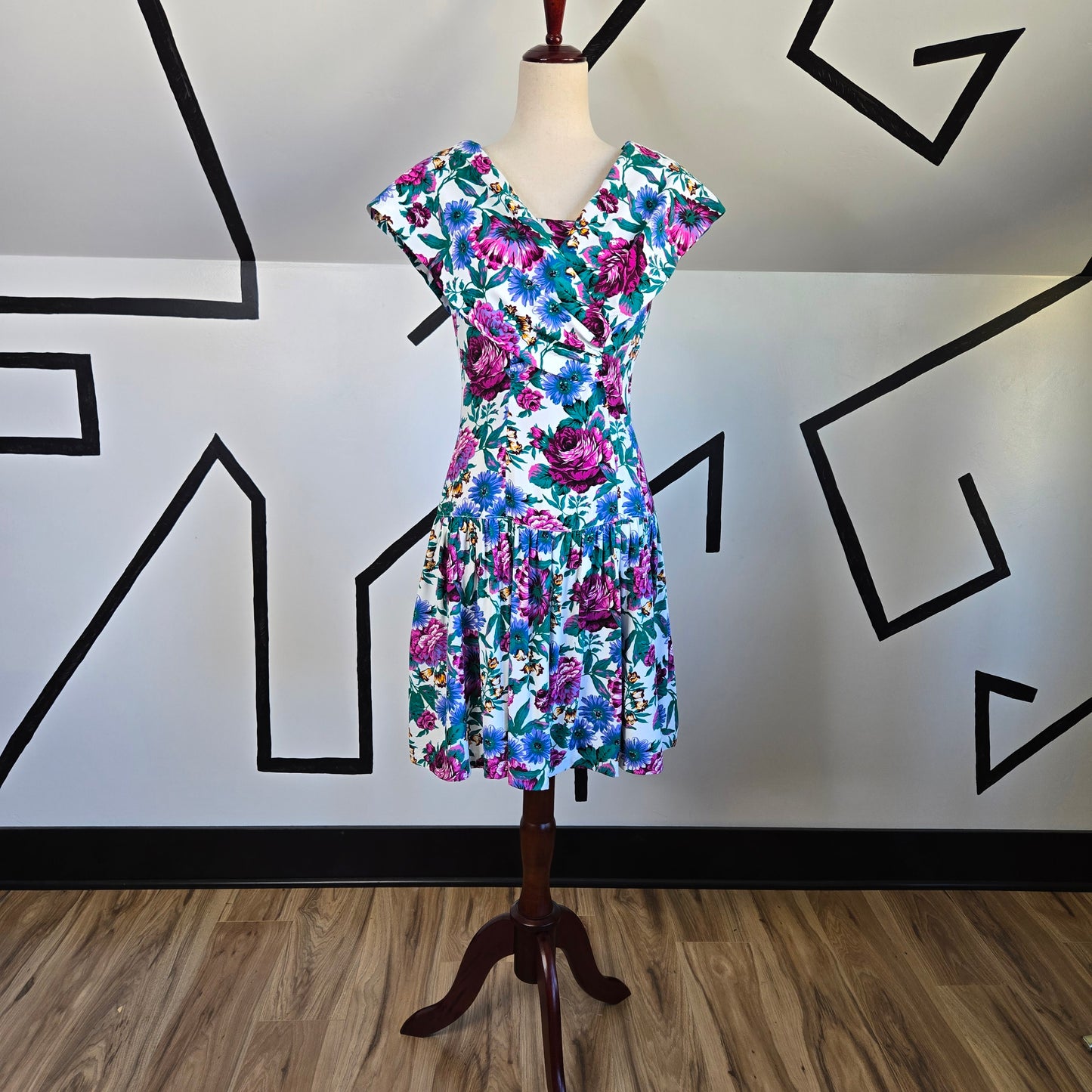 All That Jazz Vintage 80s Vibrant Floral Drop Waist Dress - XS/Small