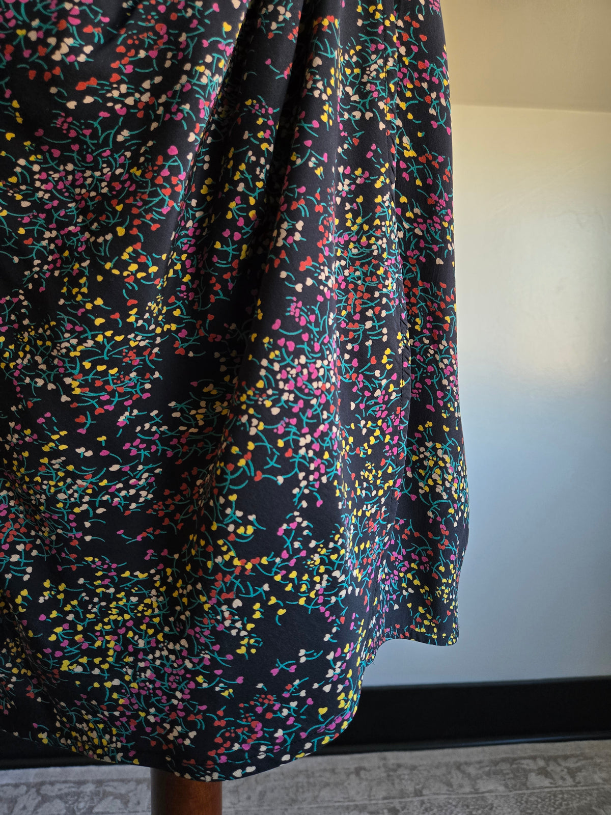 Parker Silk Floral Heart Print Wrap Dress - Medium