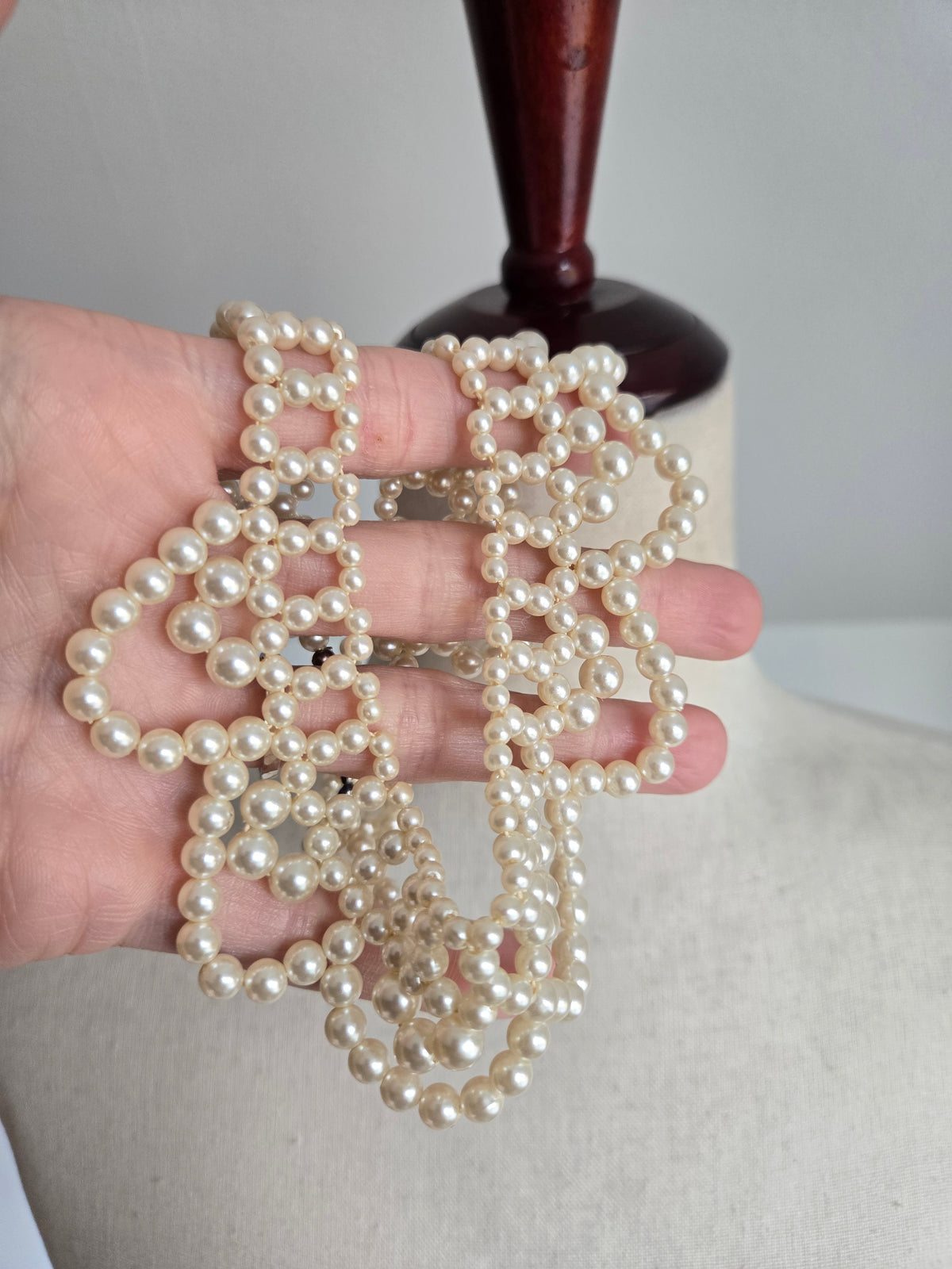 Vintage Pearl Scallop Bib Necklace