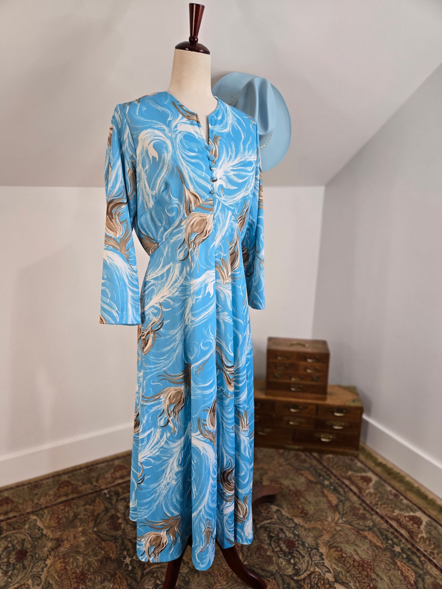 Sears Vintage 60s Blue Feather Print Dress - large