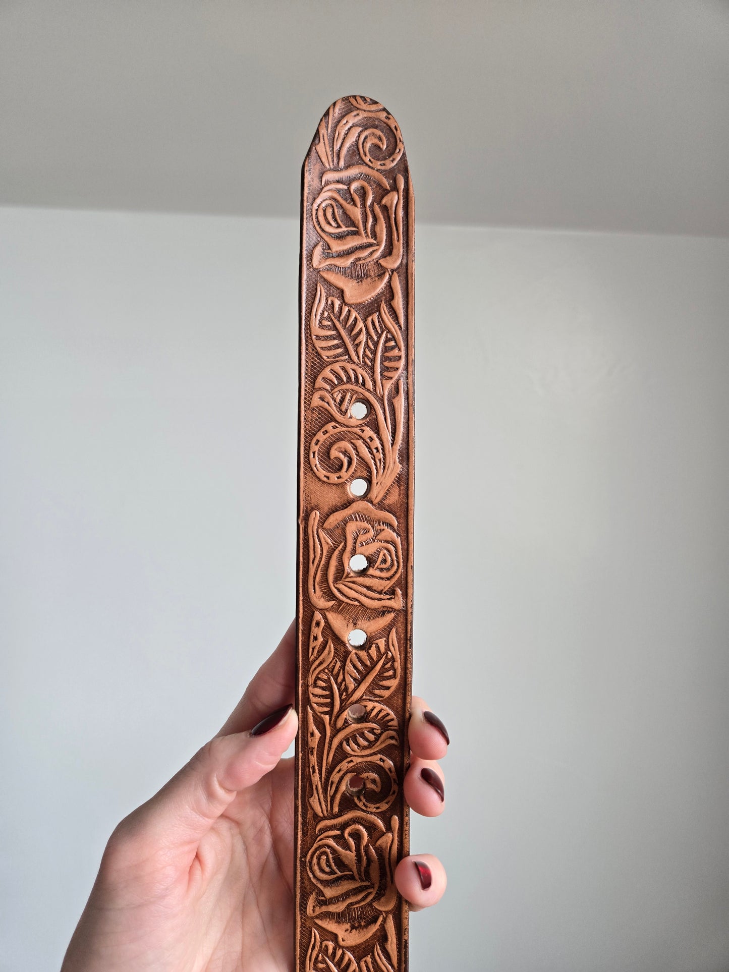 Made in Mexico Tooled Leather Belt in Western Florals - W30-35"