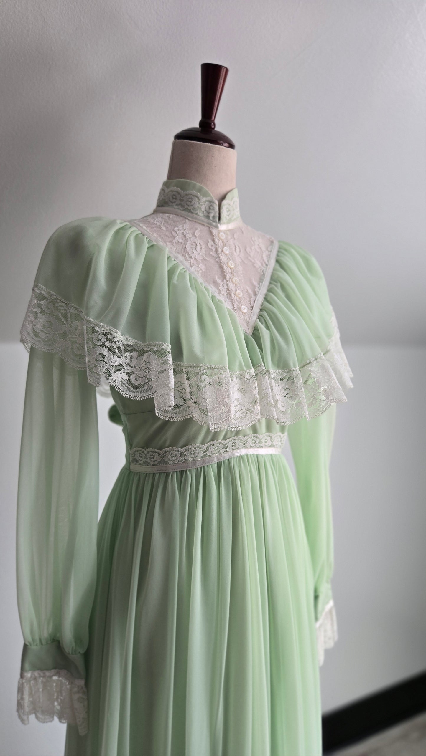 Vintage 1970s Union Made Lime Green Coquette Formal Dress - Small